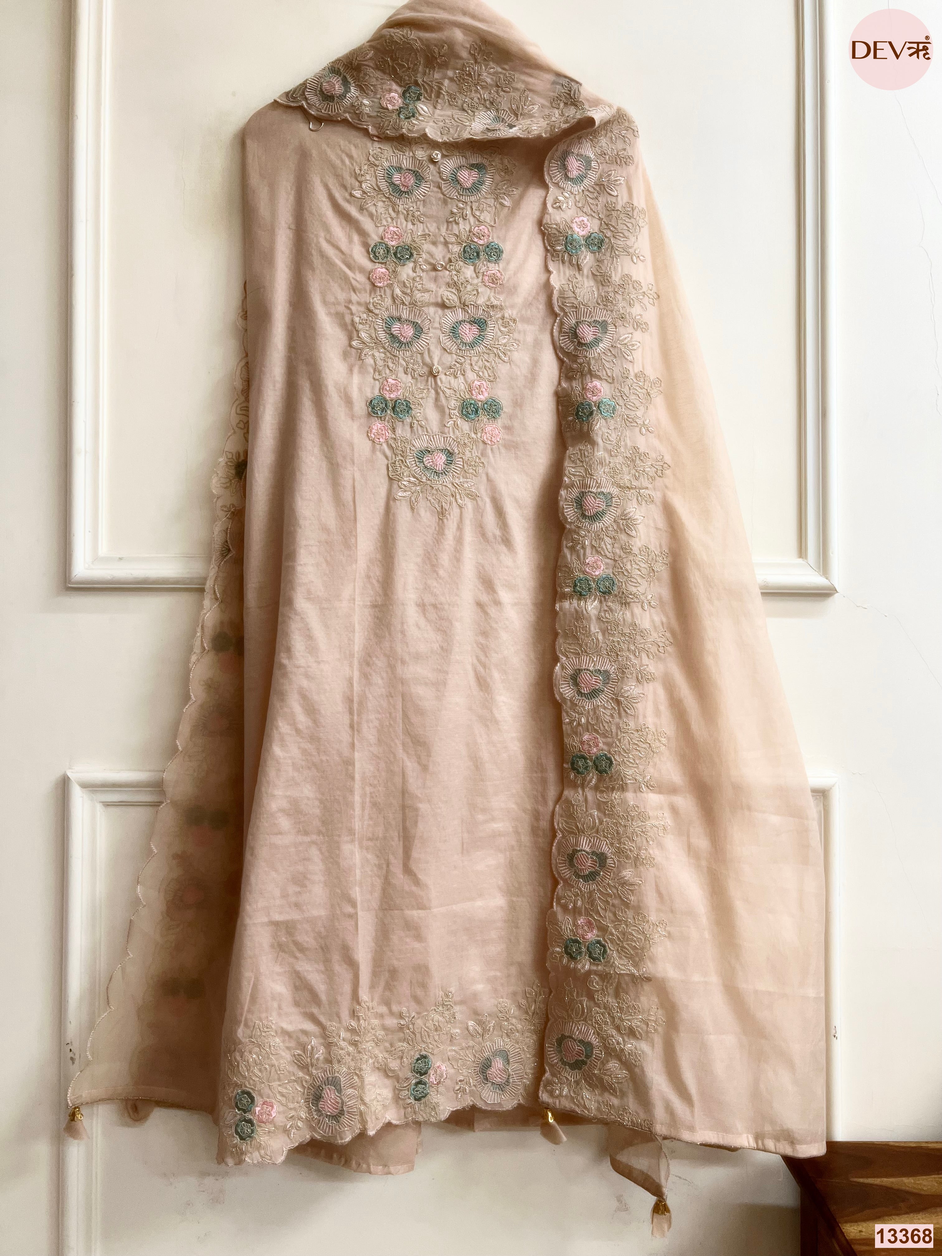 Beige Mul Chanderi Embroidered Unstitched 3-Piece Suit (Devri – D.No 13368)