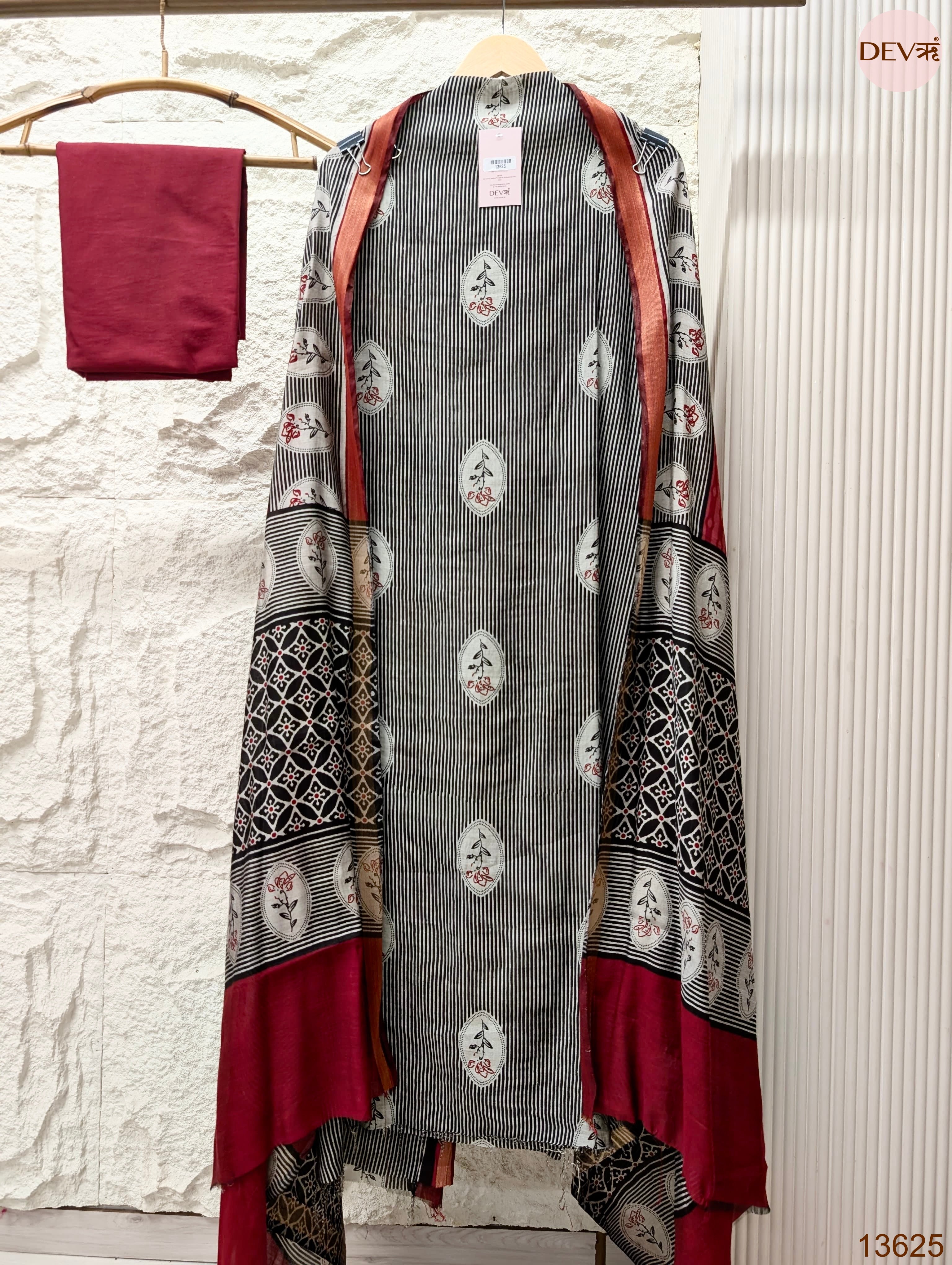 Black Maheshwari Silk Printed Unstitched 3-Piece Suit (Devri – D.No 13625)
