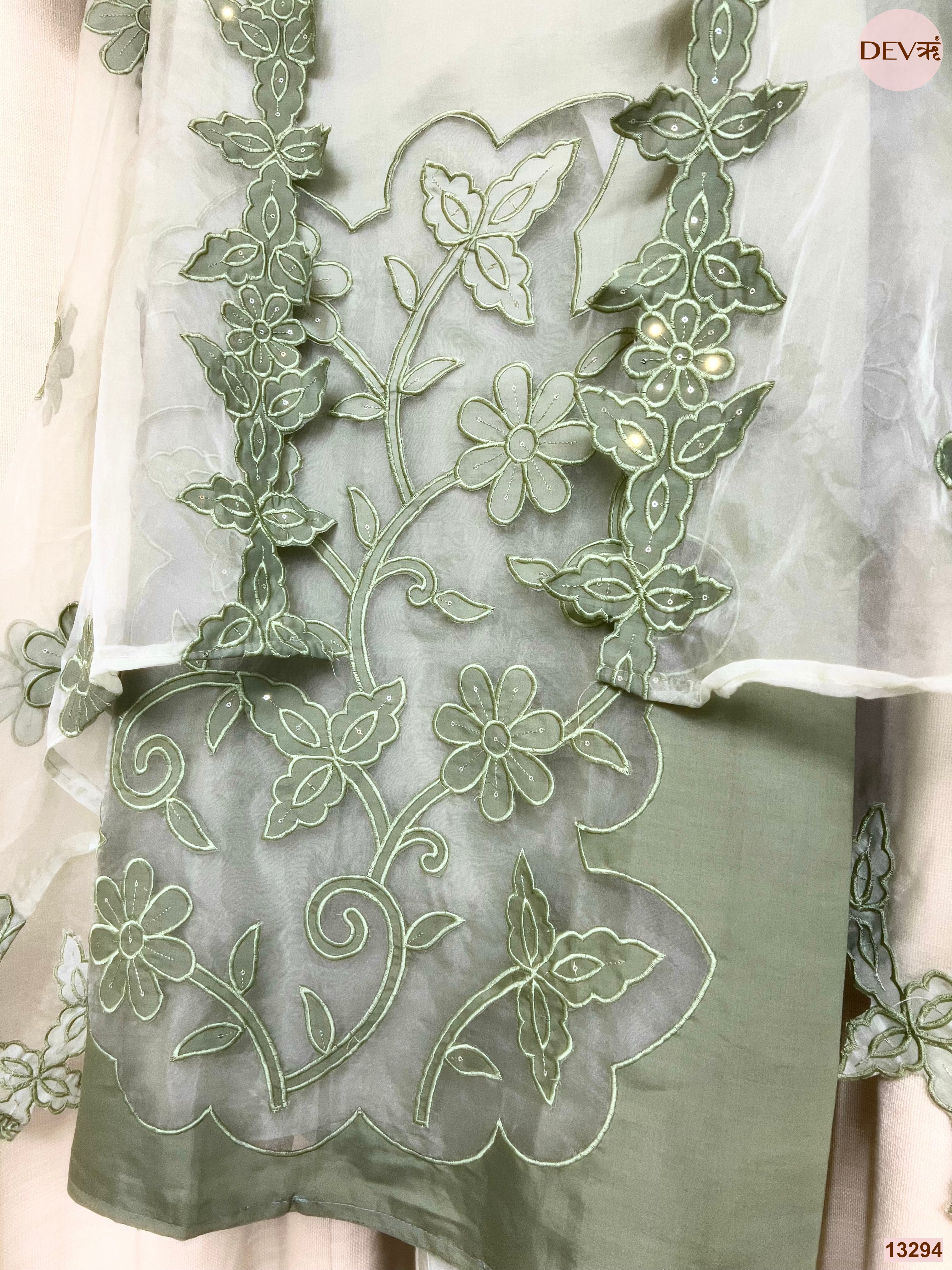 Sage Mul Chanderi Embroidered Unstitched 3-Piece Suit (Devri – D.No 13294)