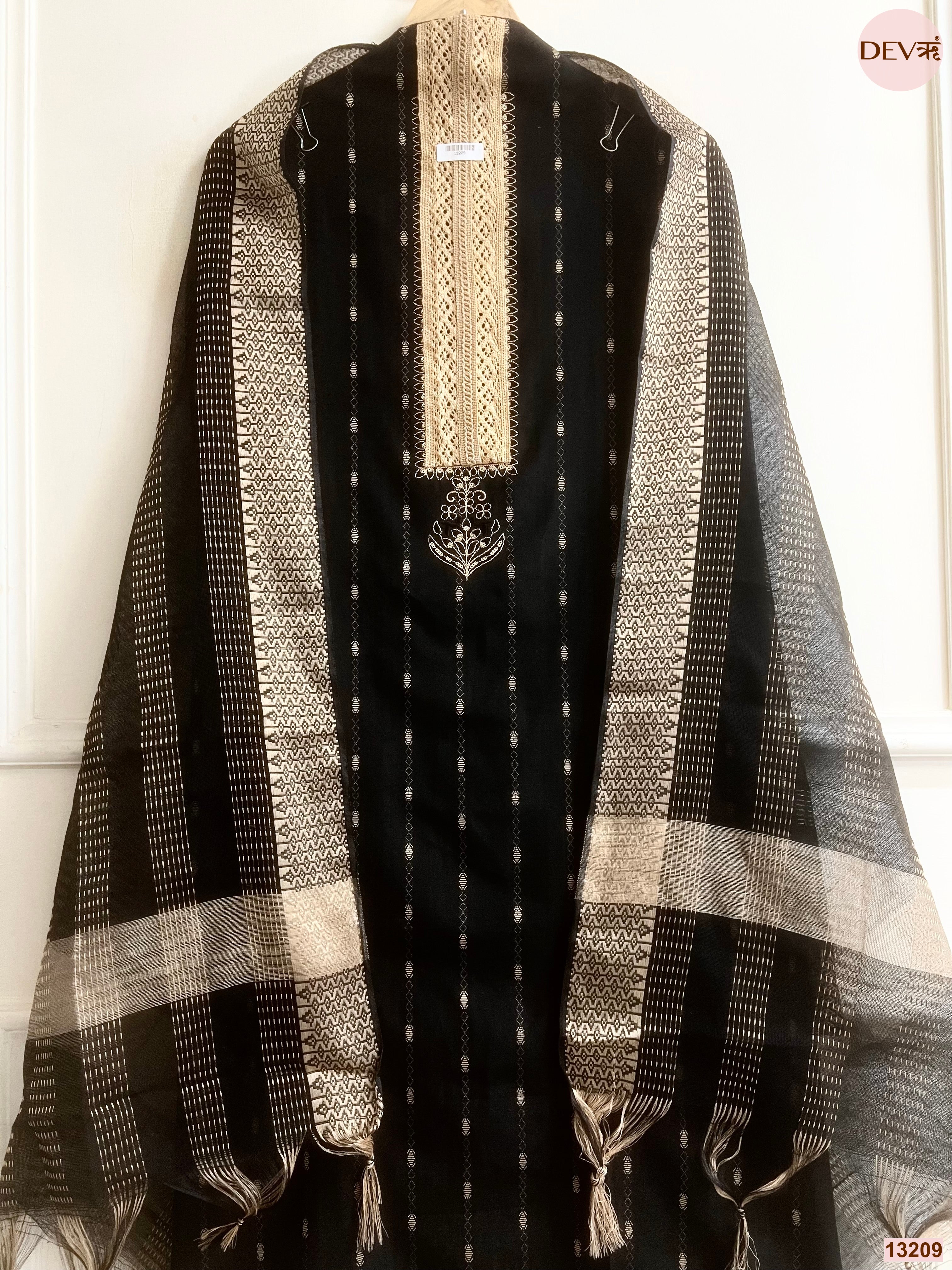 Black Cotton Handloom Printed Unstitched 3-Piece Suit (Devri – D.No 13209)