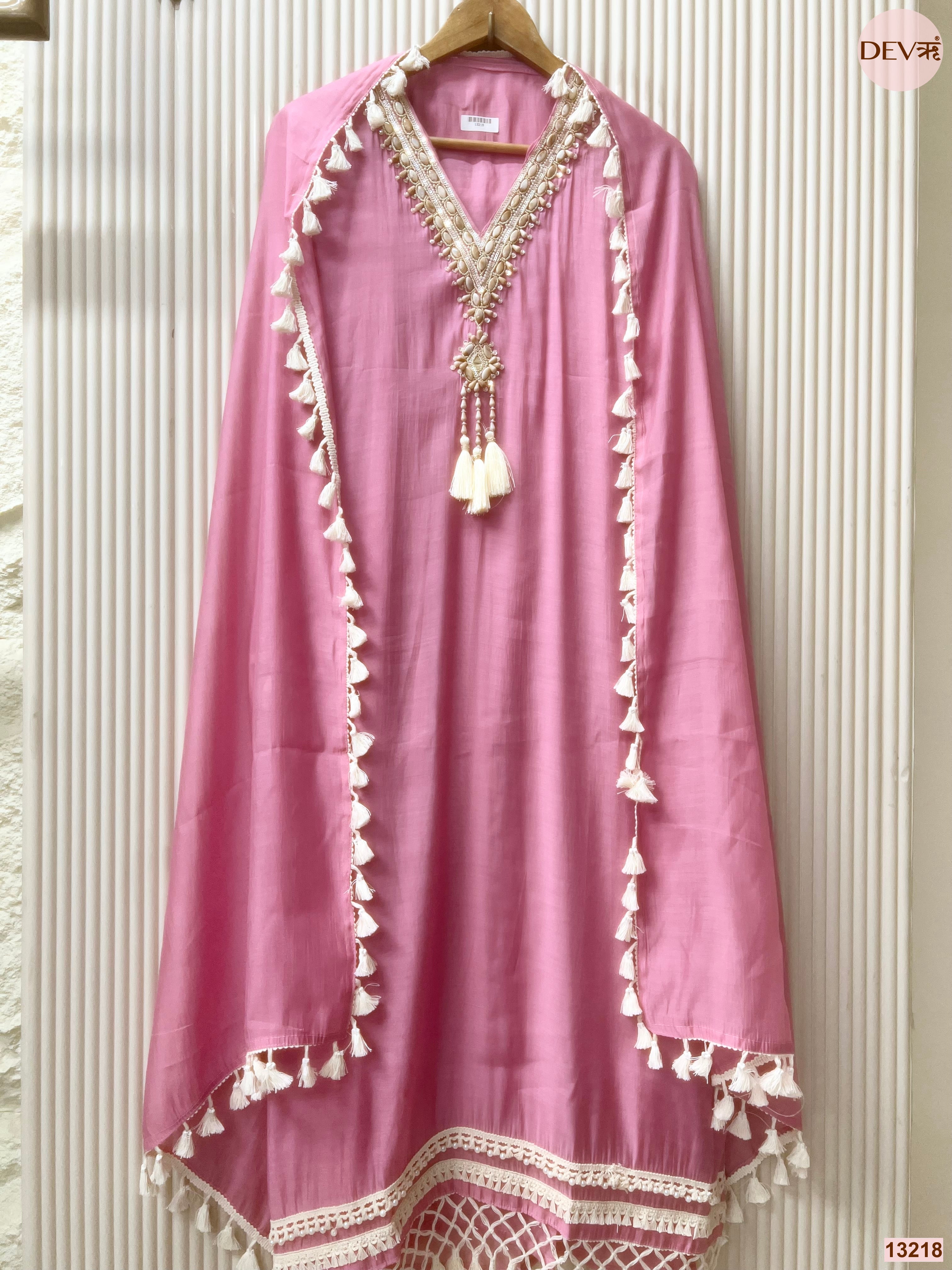 Pink Mul Chanderi Hand Unstitched 3-Piece Suit (Devri – D.No 13218)