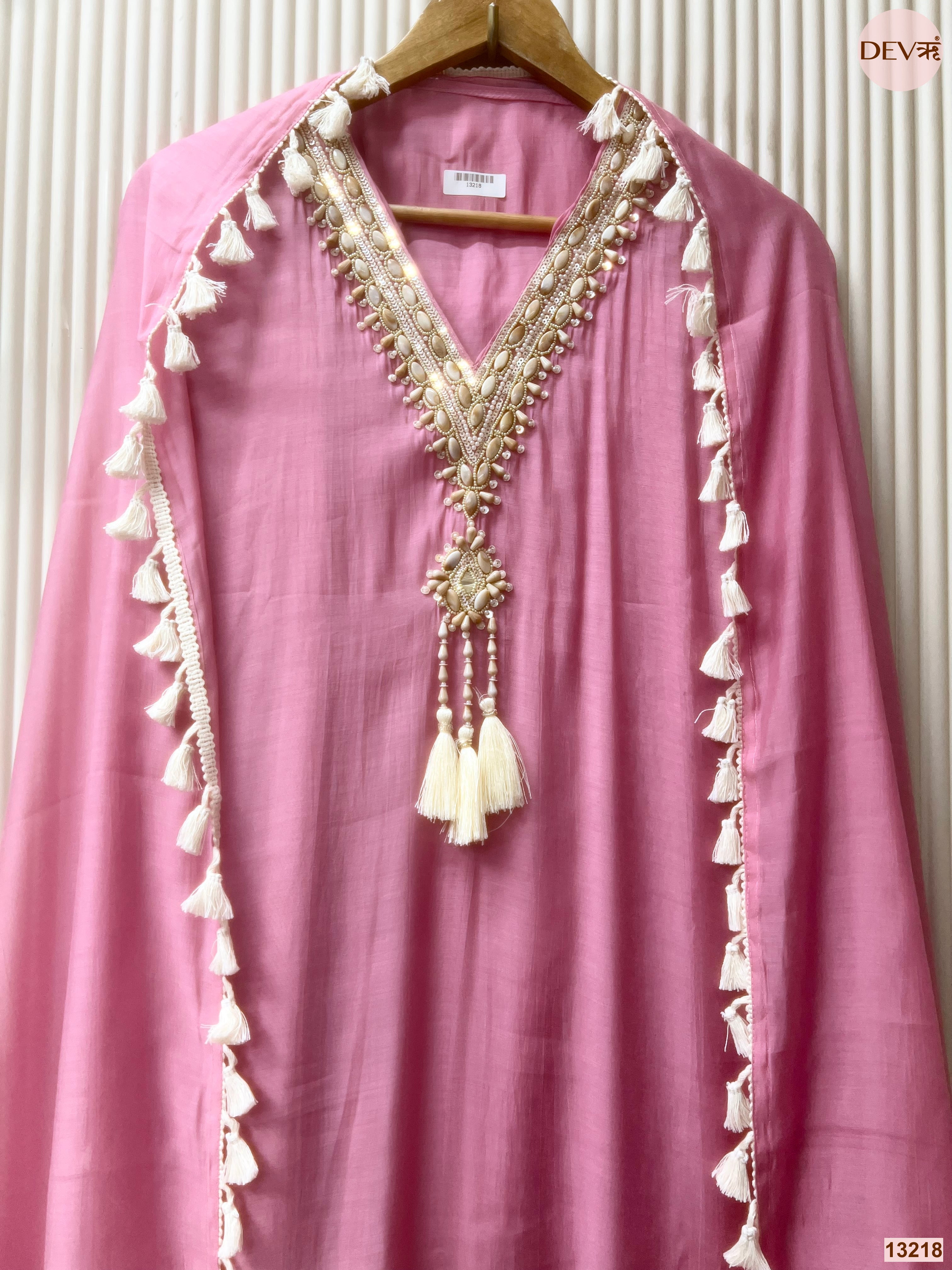 Pink Mul Chanderi Hand Unstitched 3-Piece Suit (Devri – D.No 13218)