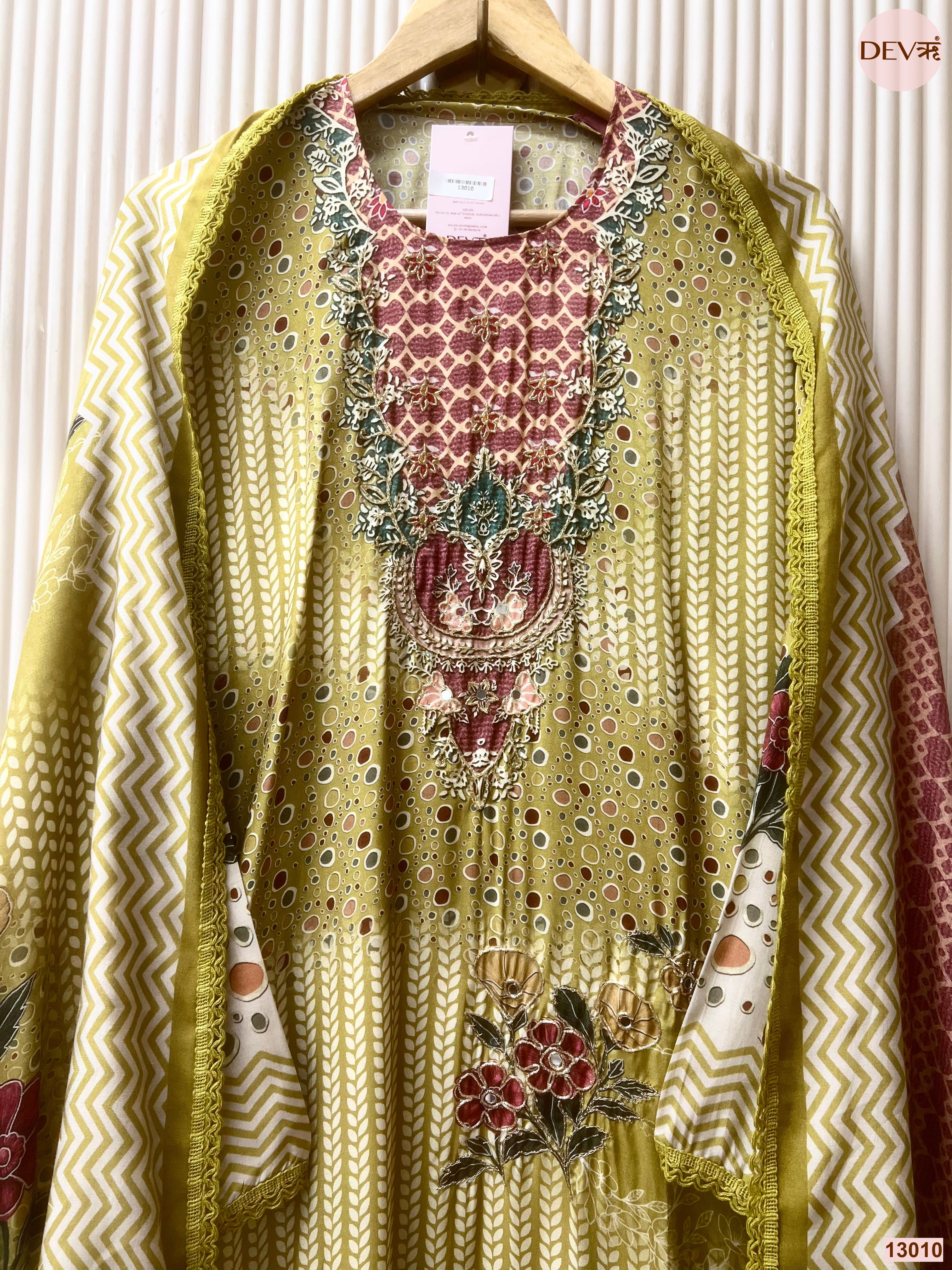 Olive Muslin Printed Unstitched 3-Piece Suit (Devri – D.No 13010)