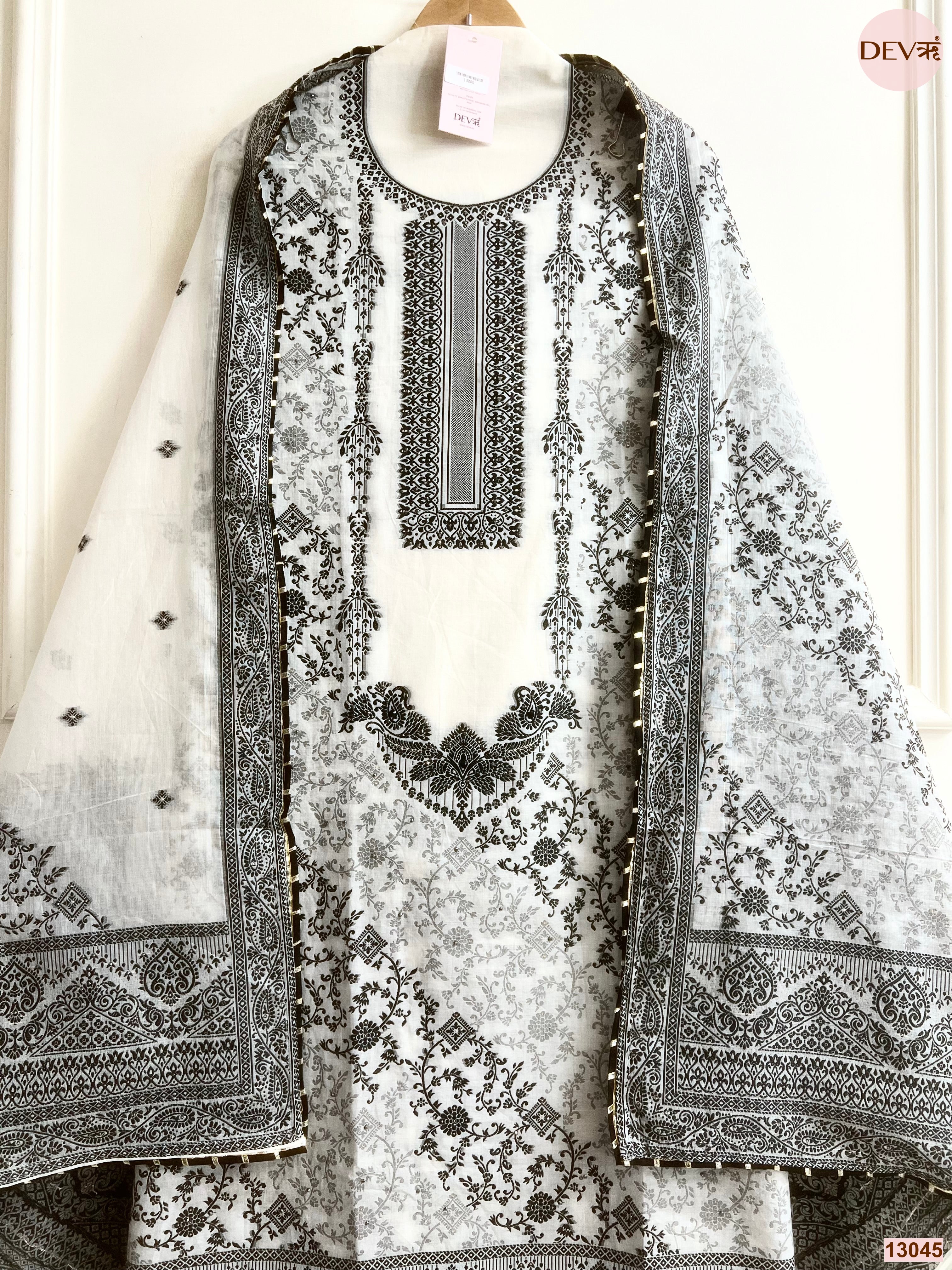 White Cotton Jamdani Printed Unstitched 3-Piece Suit (Devri – D.No 13045)