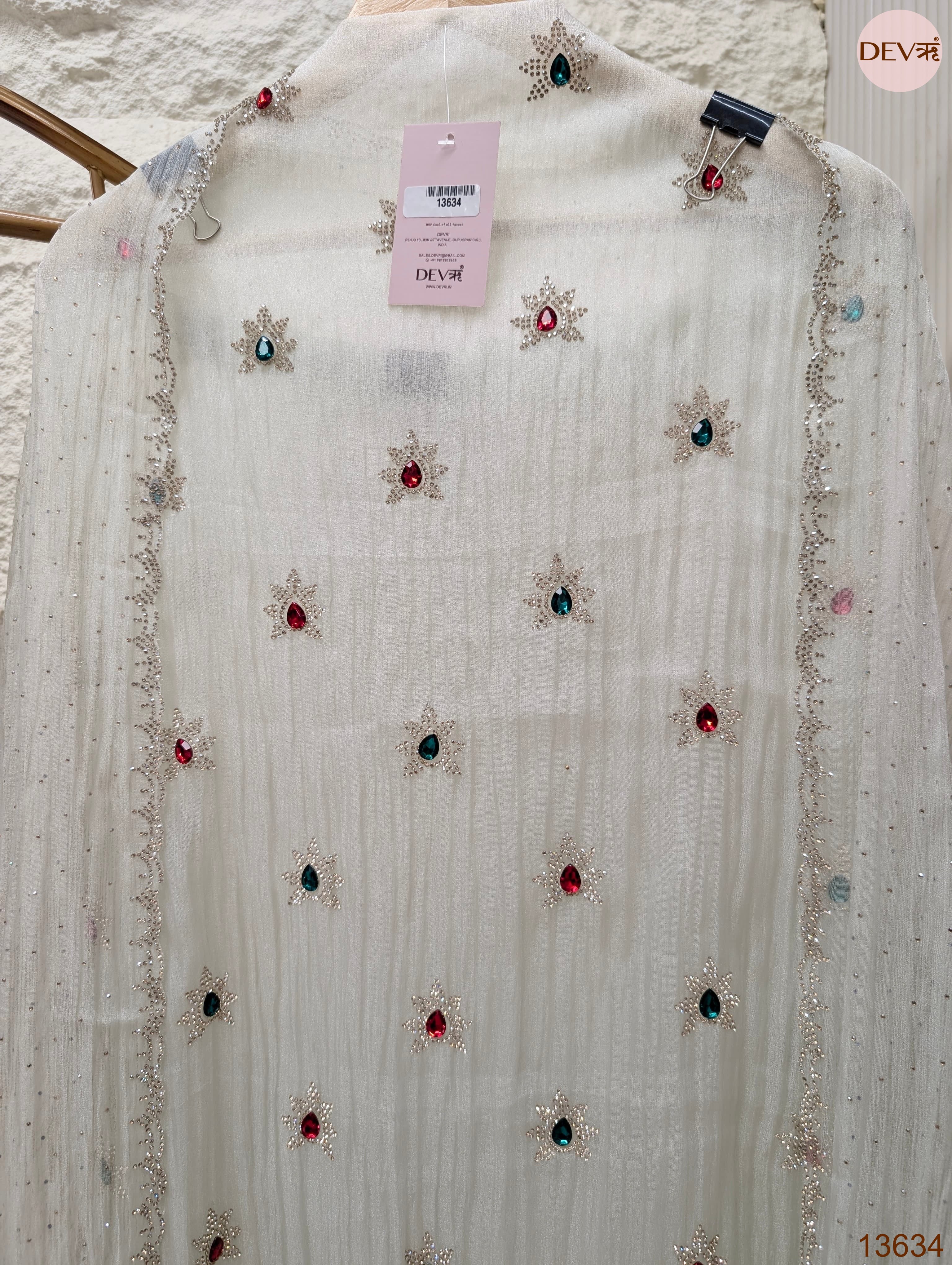 Off White Pure Organza Silk Embroidered Unstitched 3-Piece Suit (Devri – D.No 13634)