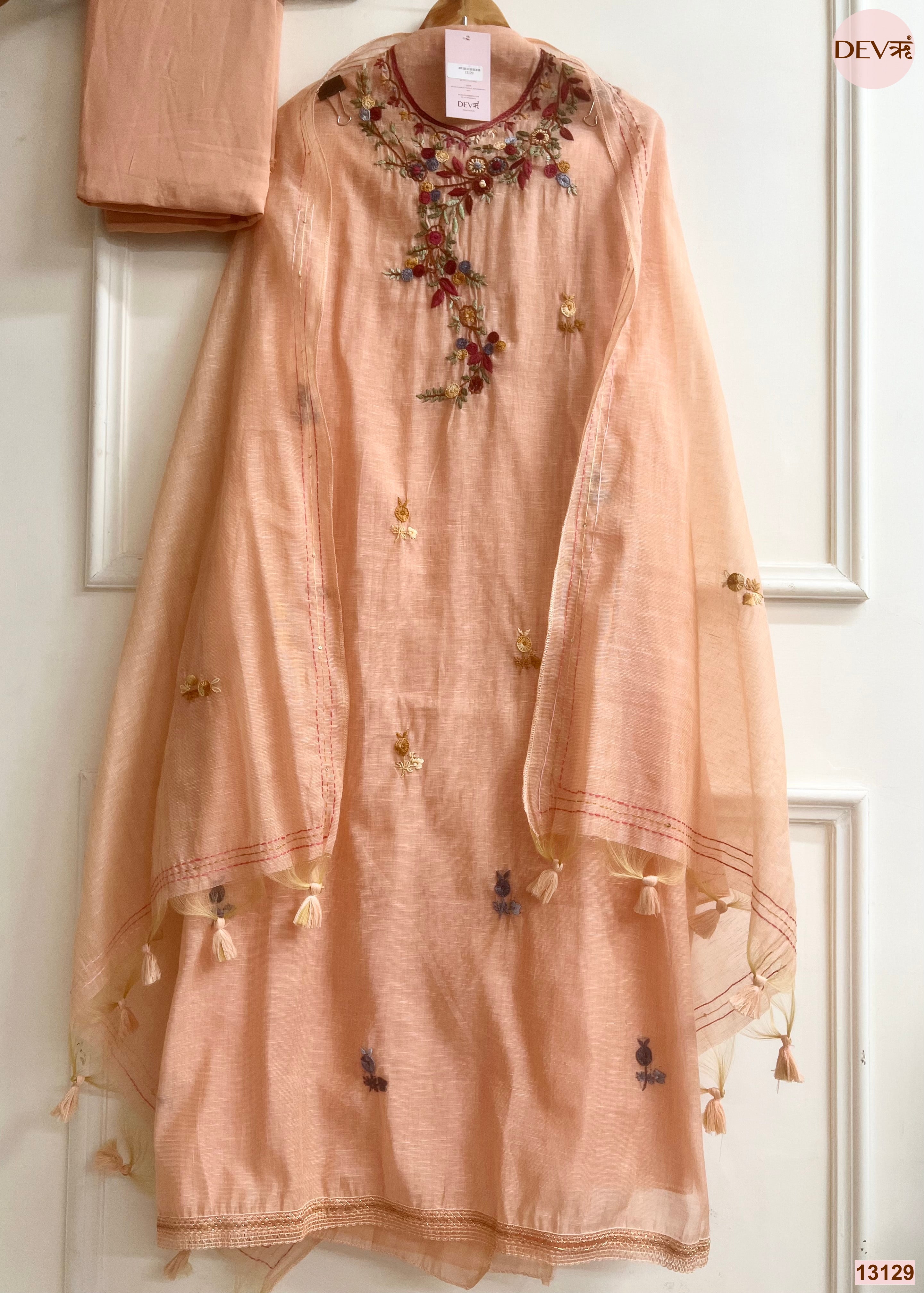 Peach Jamdani Cotton Embroidered Unstitched 3-Piece Suit (Devri – D.No 13129)