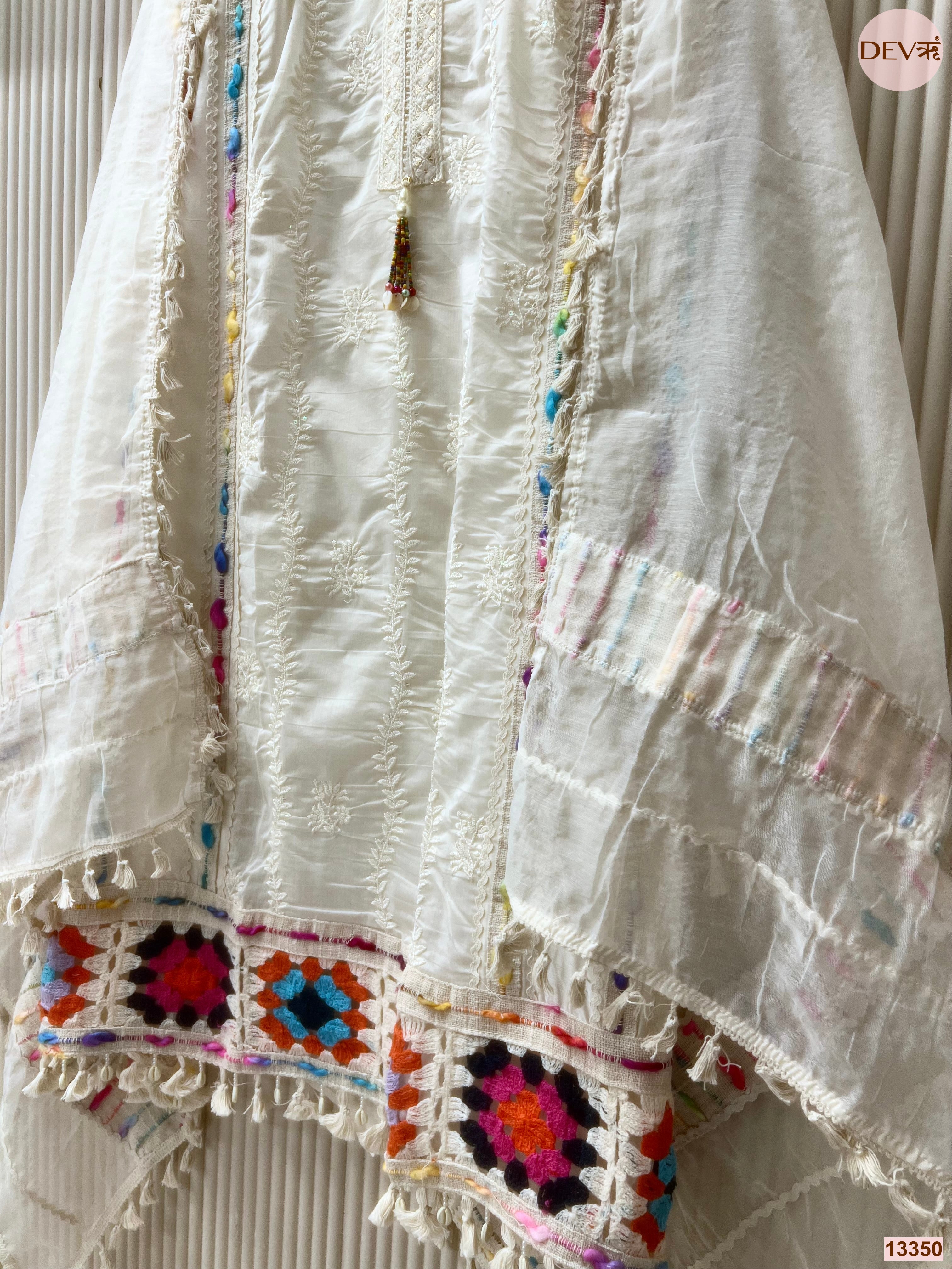 White Mul Chanderi Embroidered Unstitched 3-Piece Suit (Devri – D.No 13350)