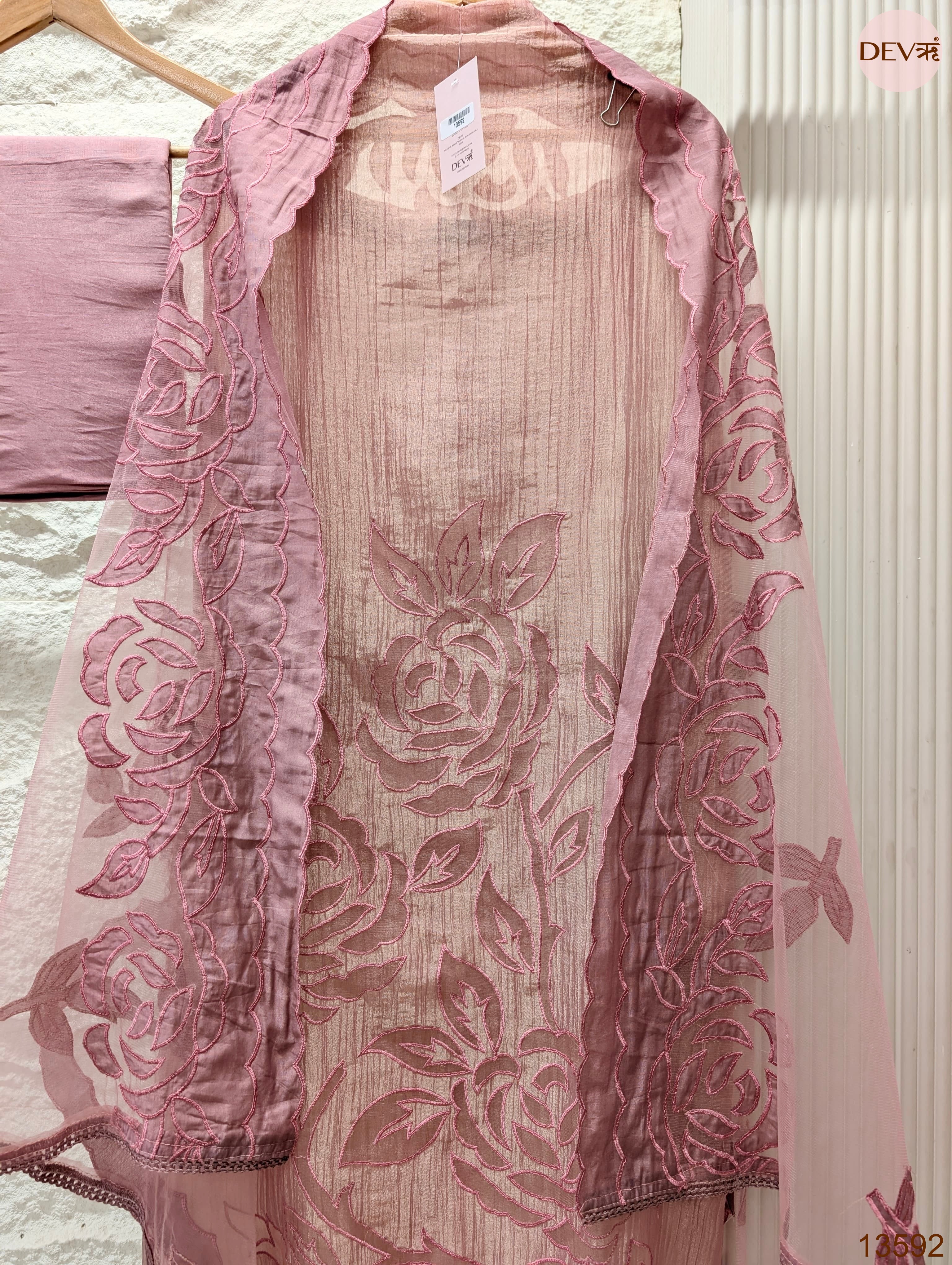 Pink Tissue Crush Silk Embroidered Unstitched 3-Piece Suit (Devri – D.No 13592)