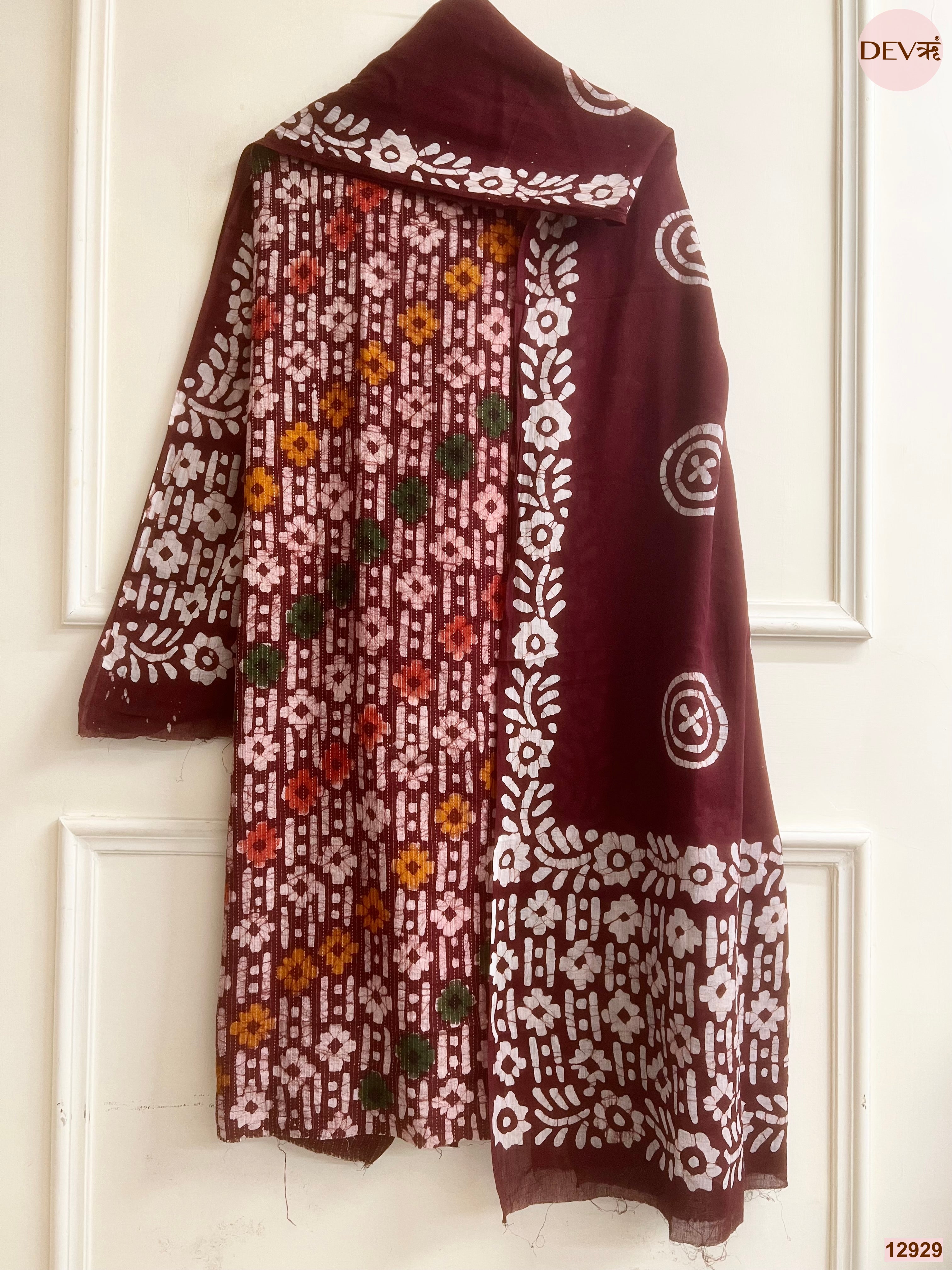 Maroon Cotton Batik Printed Unstitched 3-Piece Suit (Devri – D.No 12929)