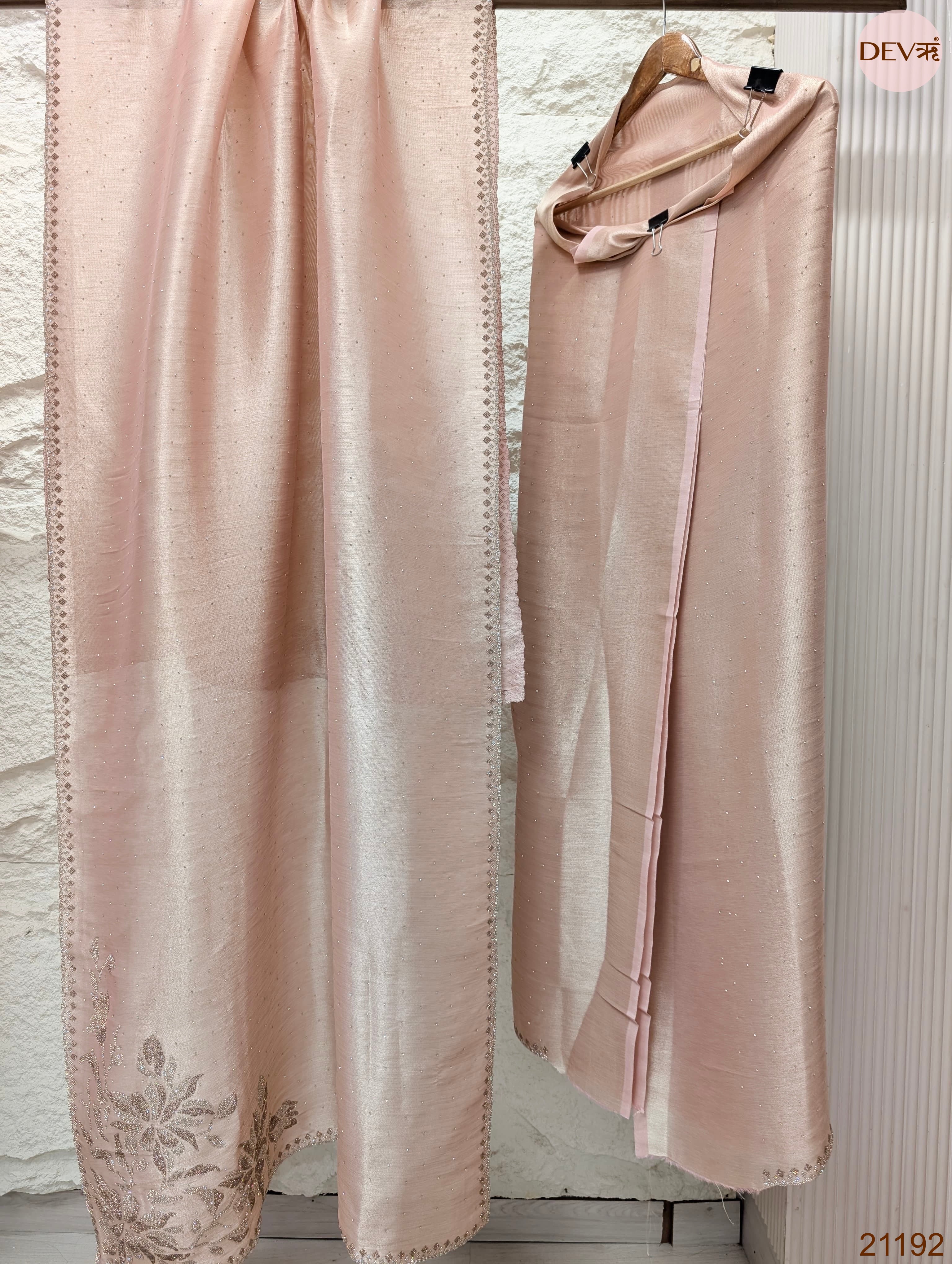 Blush Pure Giraffe Silk Embroidered Unstitched 3-Piece Suit (Devri – D.No 21192)