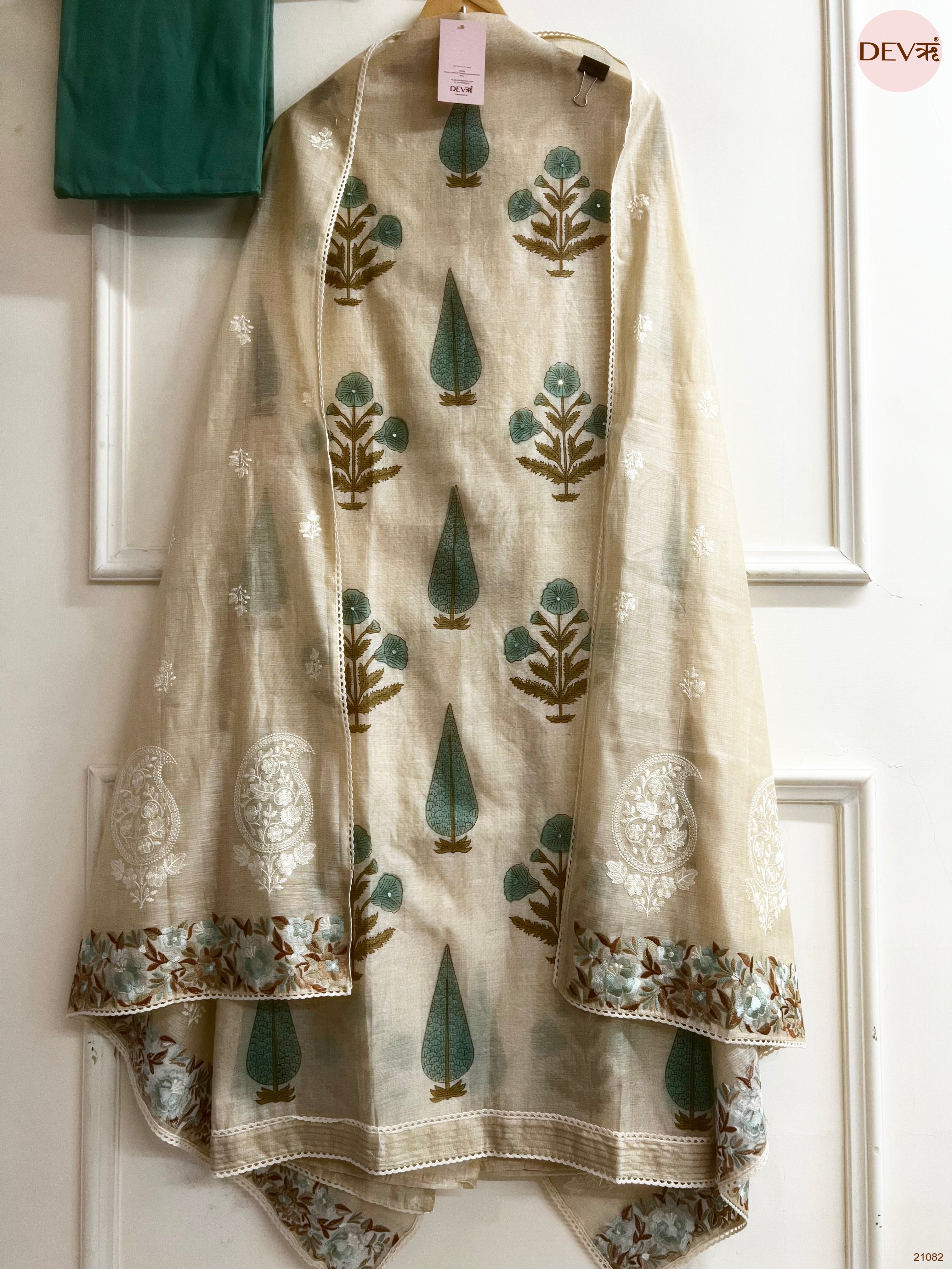 Beige Mul Chanderi Printed Unstitched 3-Piece Suit (Devri – D.No 21082)