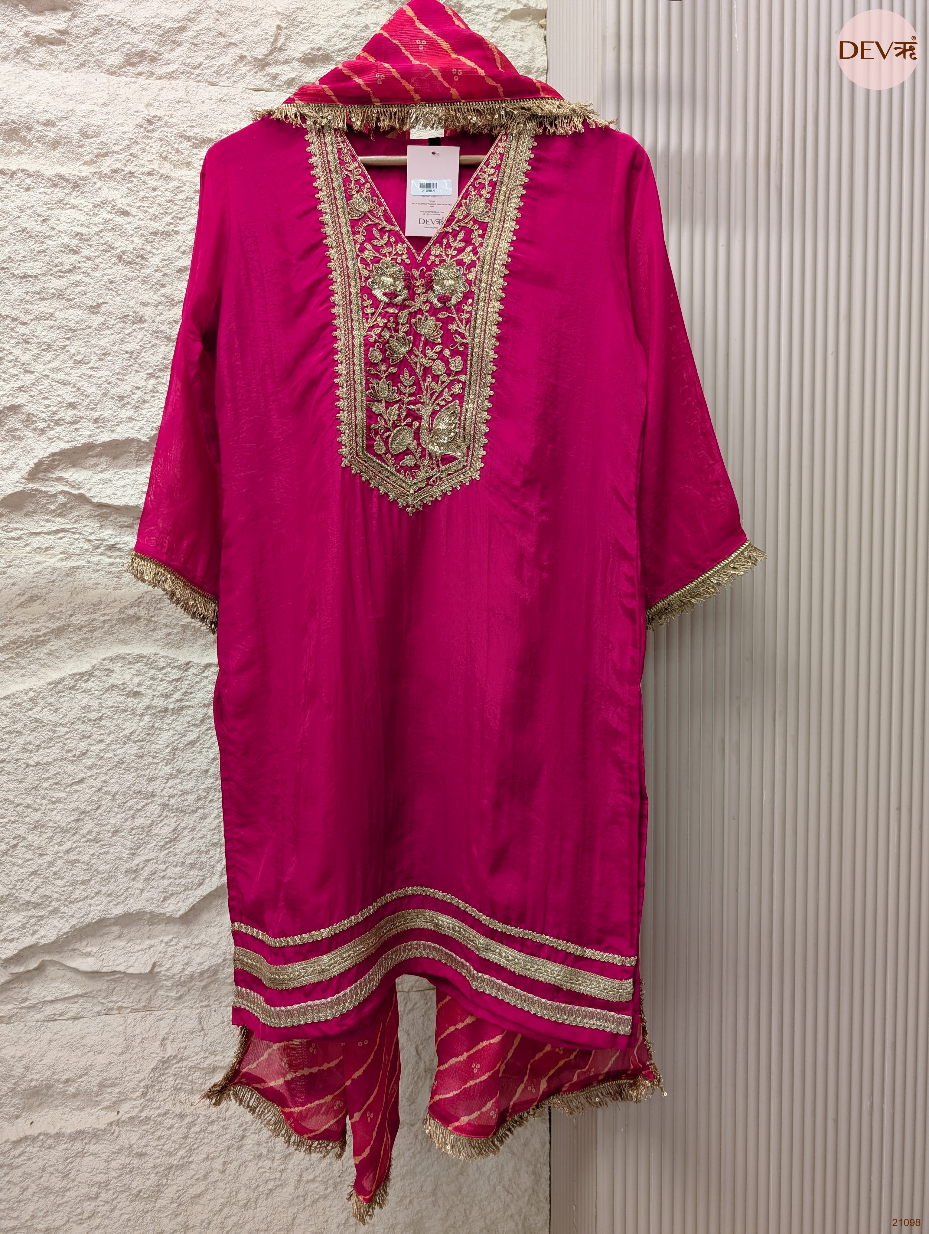 Gulnaar Pure organza silk Embroidered Pink 3-Piece Set (Devri – D.No 21098)
