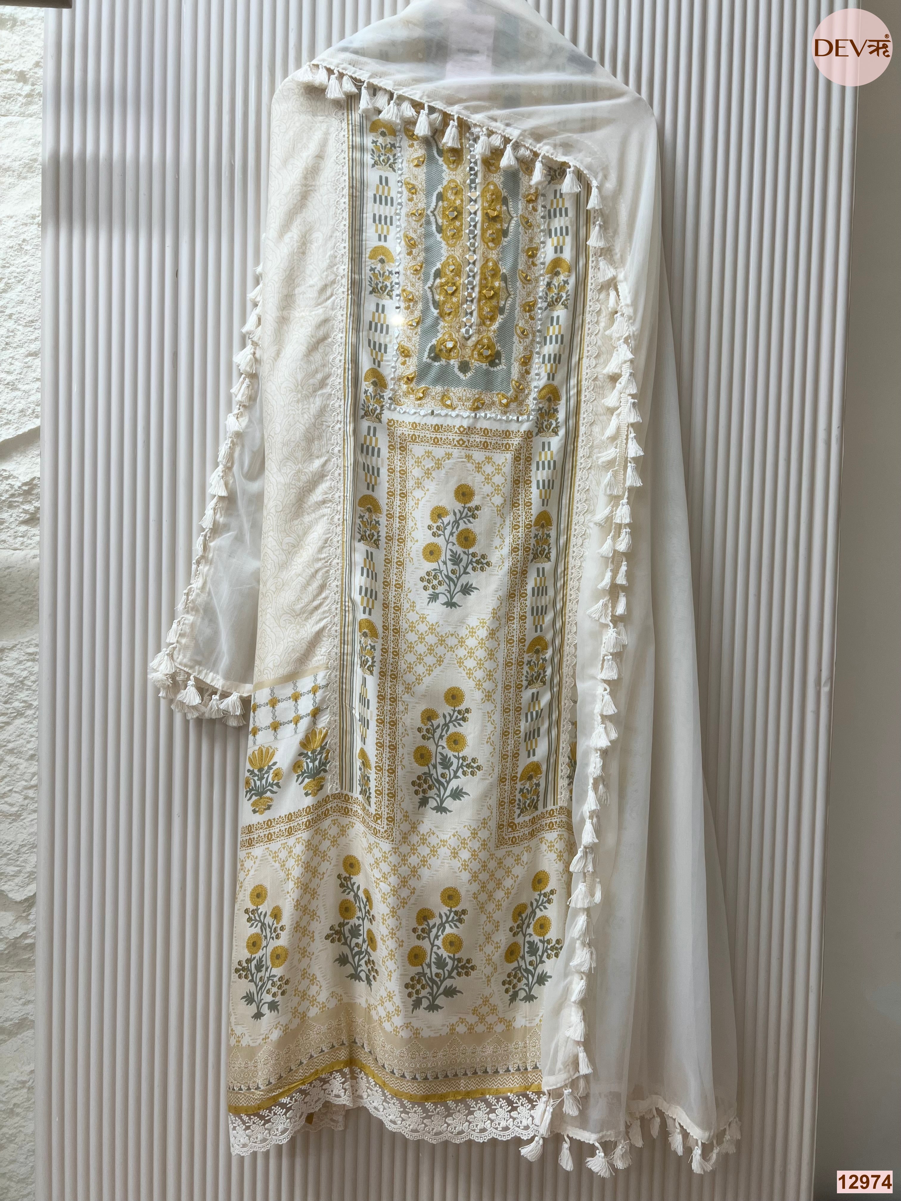 Off White Muslin Printed Unstitched 3-Piece Suit (Devri – D.No 12974)