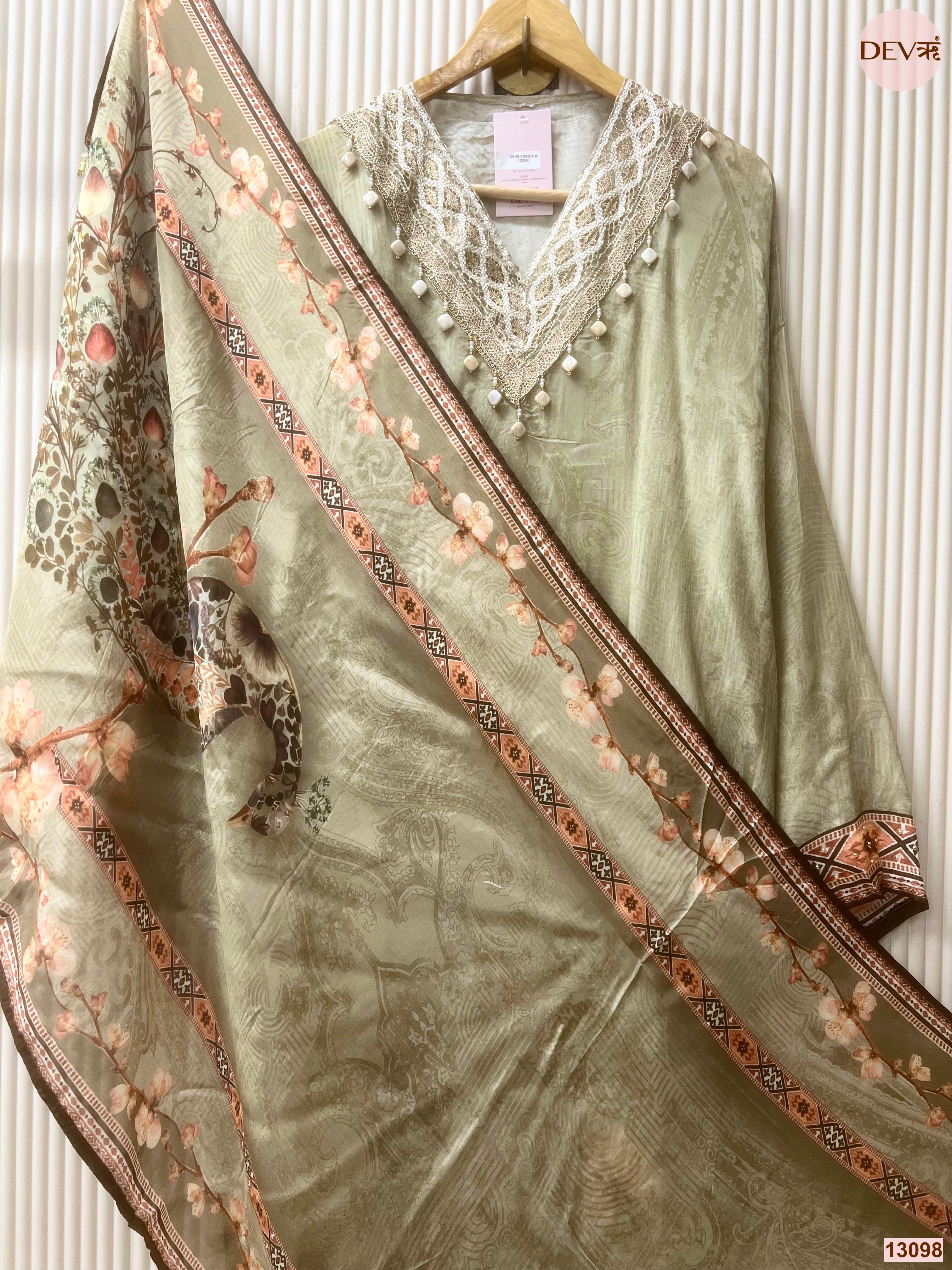 Green Tissue Organza Printed Unstitched 3-Piece Suit (Devri – D.No 13098)