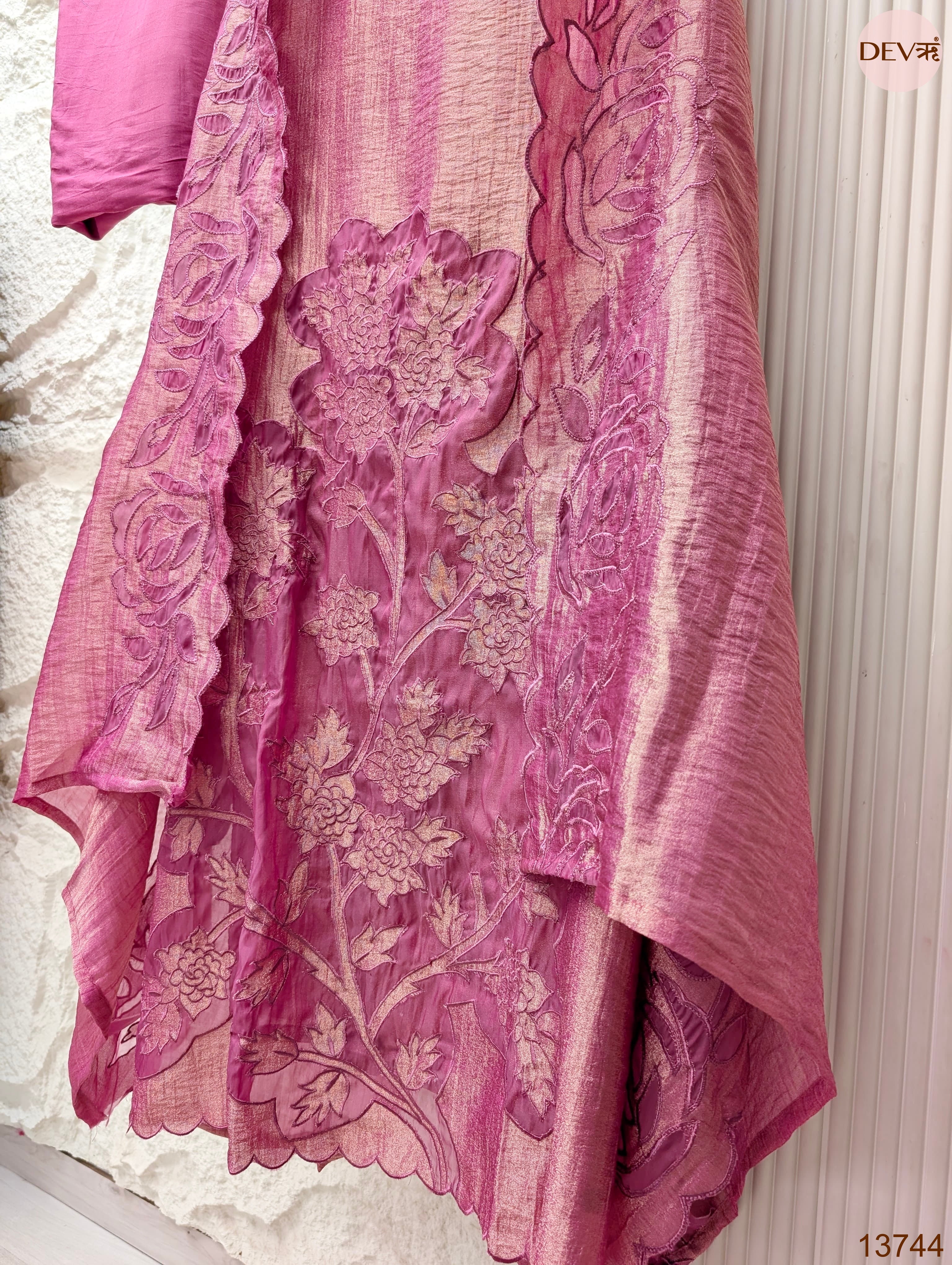 Pink Tissue Crush Silk Embroidered Unstitched 3-Piece Suit (Devri – D.No 13744)