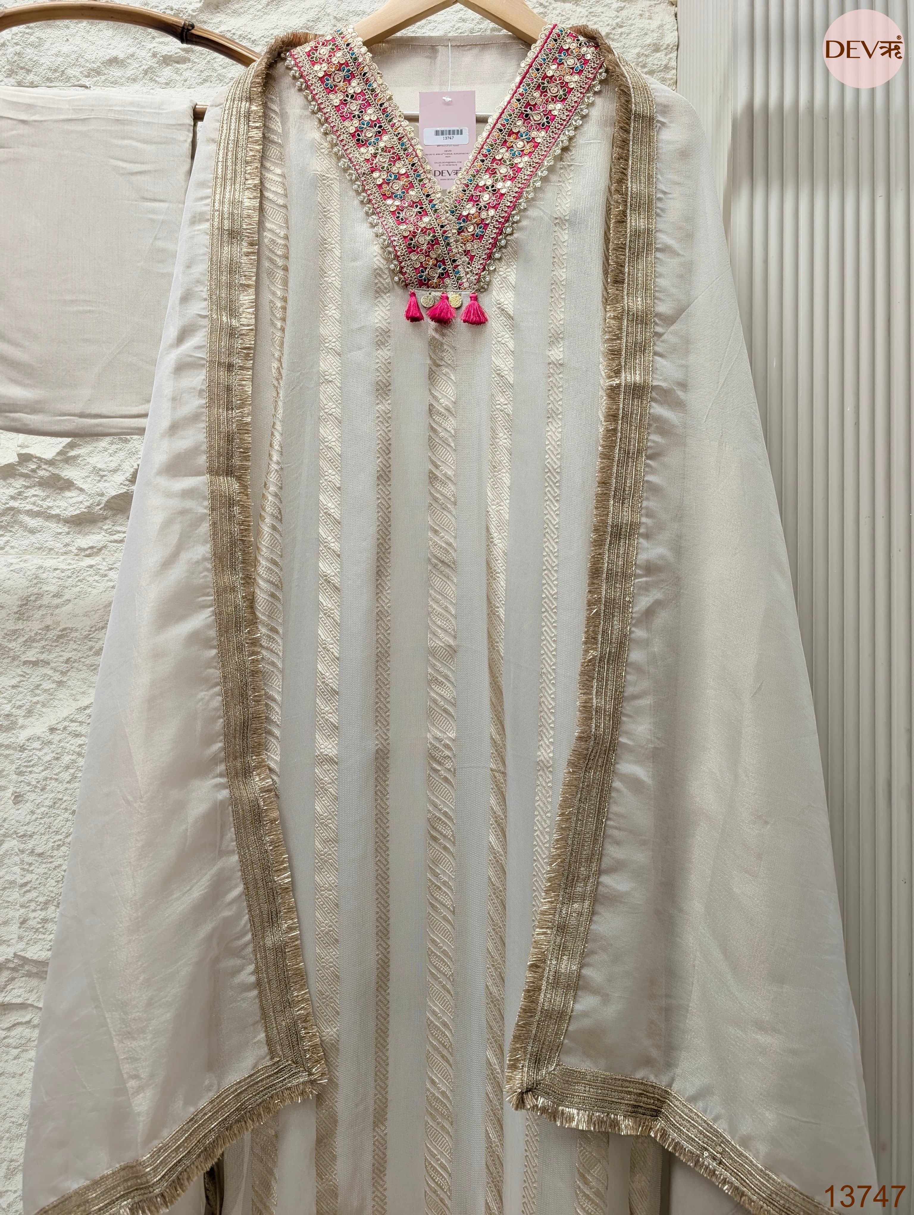 Off White Pure tissue silk Embroidered Unstitched 3-Piece Suit (Devri – D.No 13747)