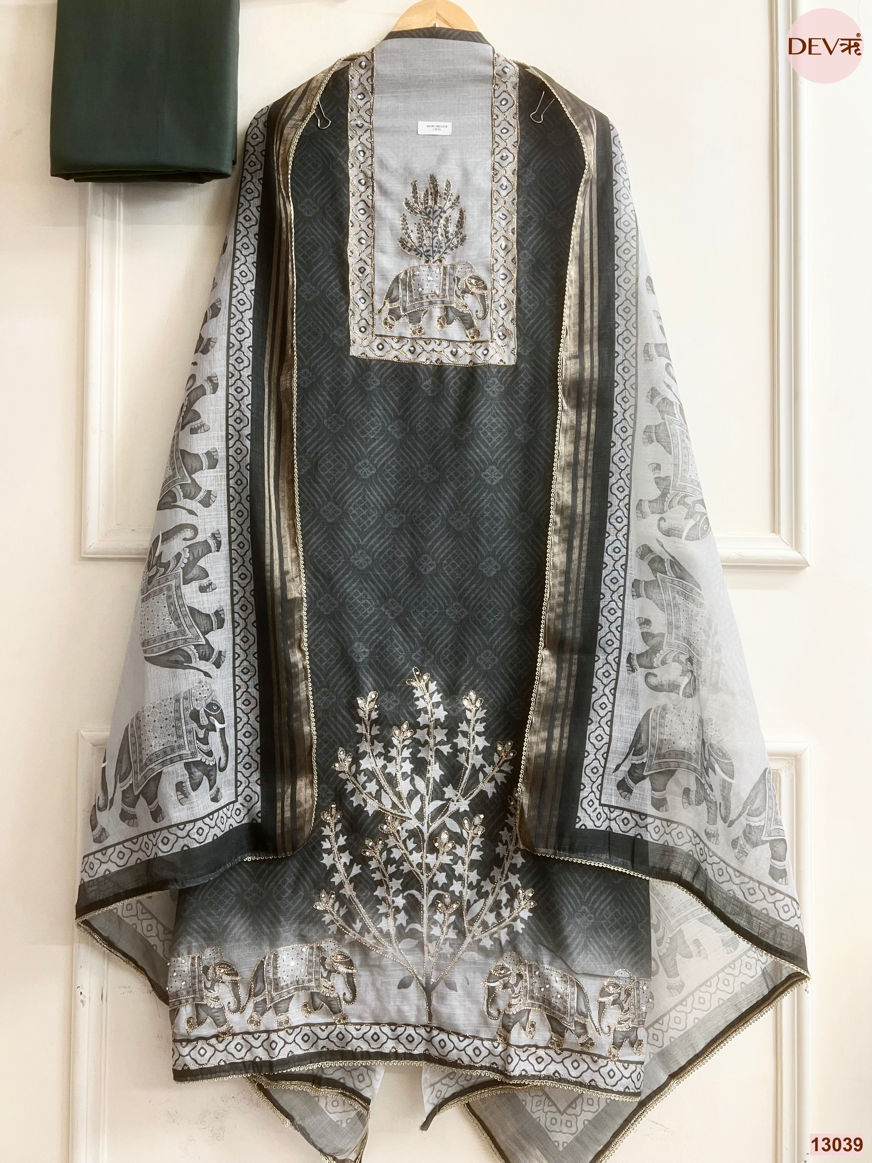 Green Linen Cotton Printed Unstitched 3-Piece Suit (Devri – D.No 13039)