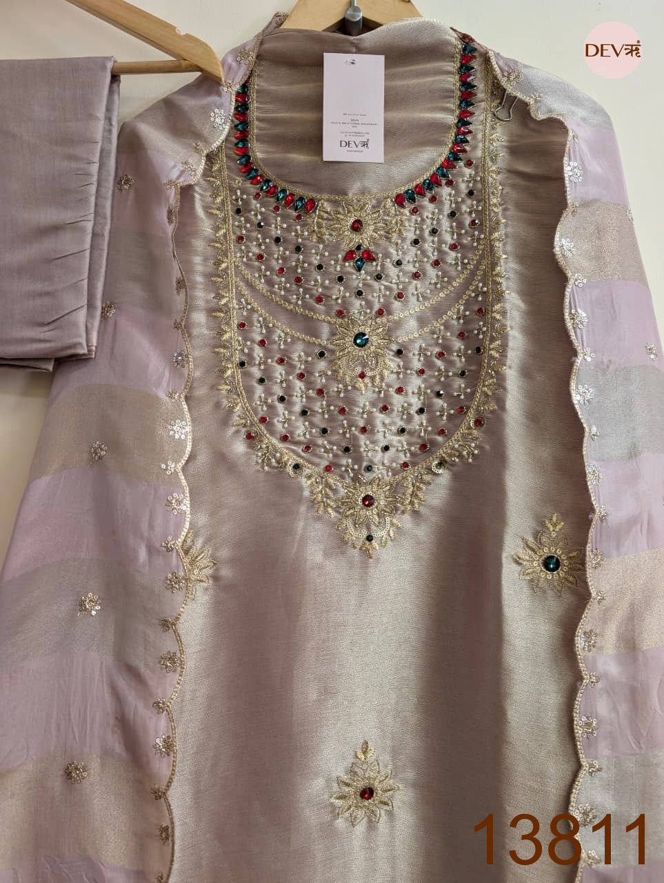 Lavender Pure Tissue Giraffe Silk Embroidered Unstitched 3-Piece Suit (Devri – D.No 13811)