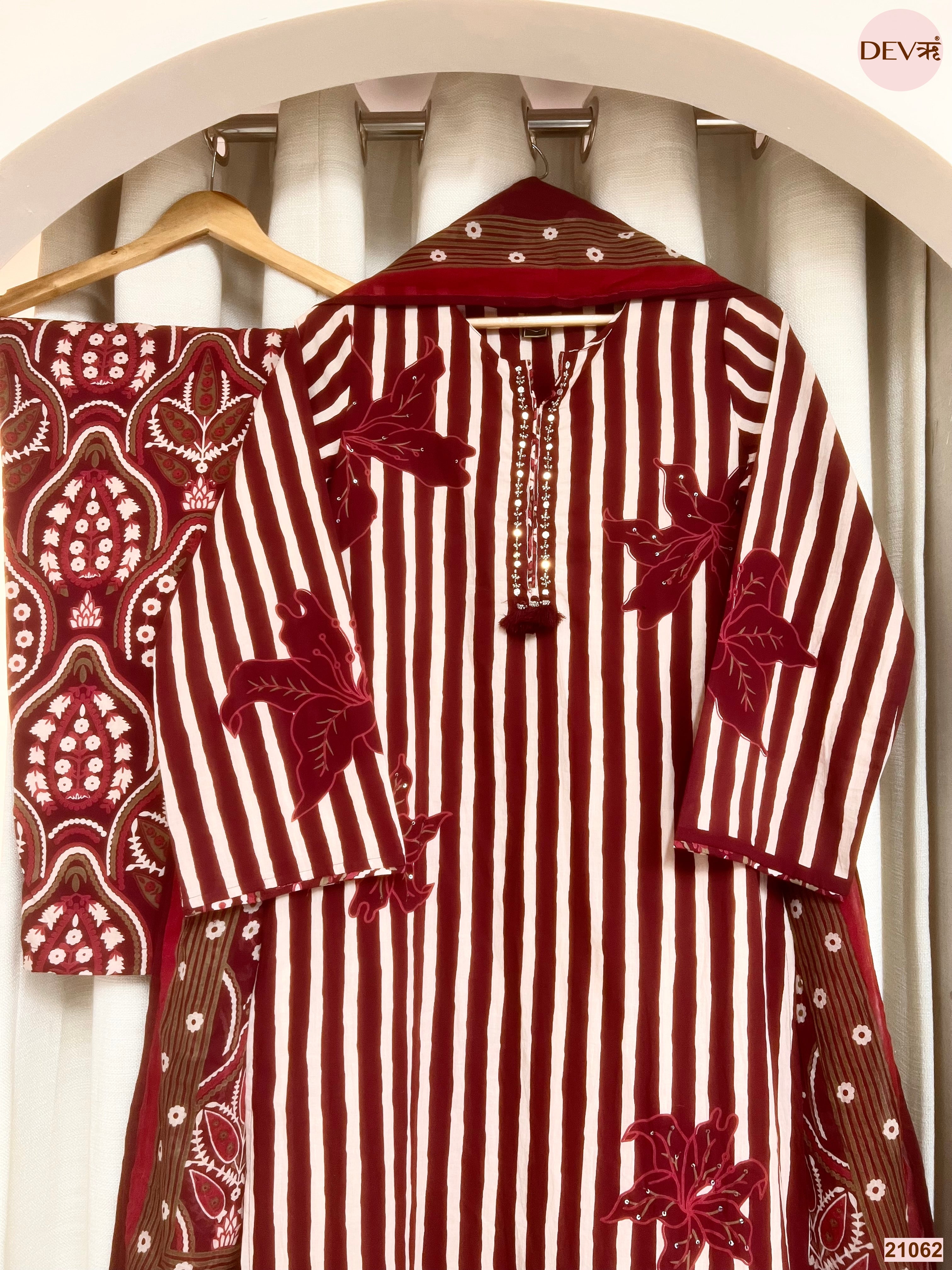 Gulnaar Cotton Printed Maroon 3-Piece Set (Devri – D.No 21062)