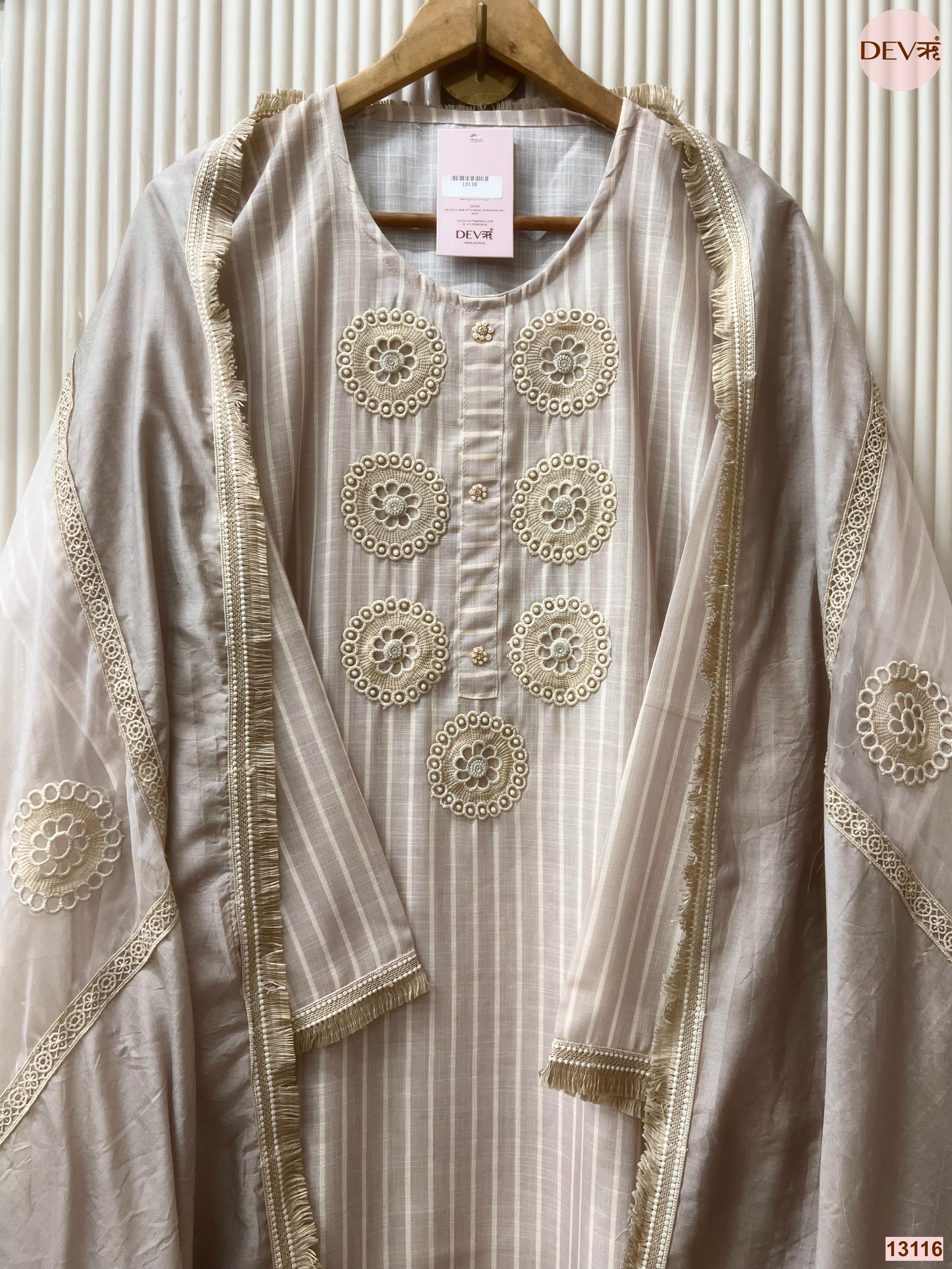 Grey Linen Cotton Embroidered Unstitched 3-Piece Suit (Devri – D.No 13116)