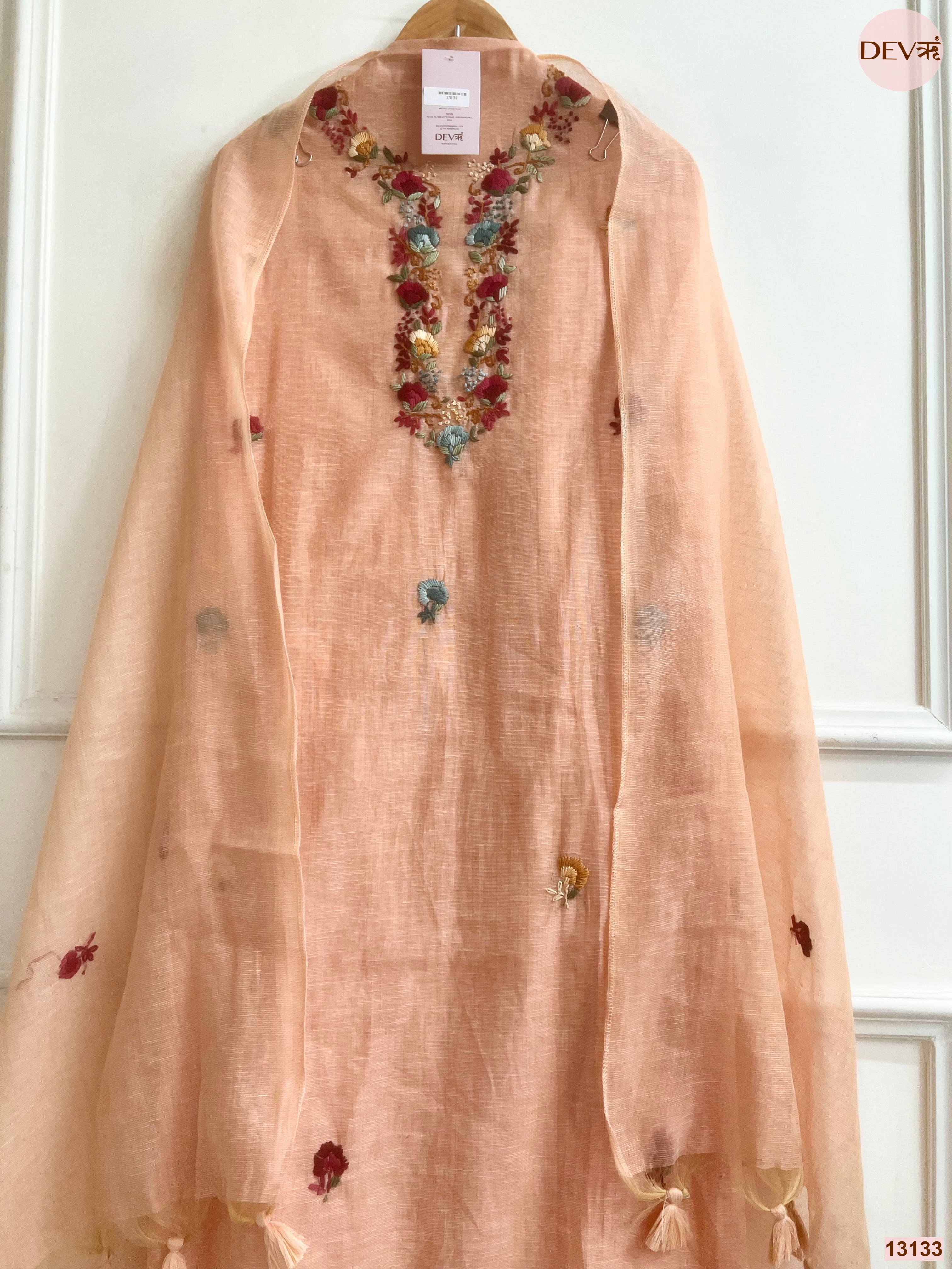 Peach Jamdani Cotton Embroidered Unstitched 3-Piece Suit (Devri – D.No 13133)