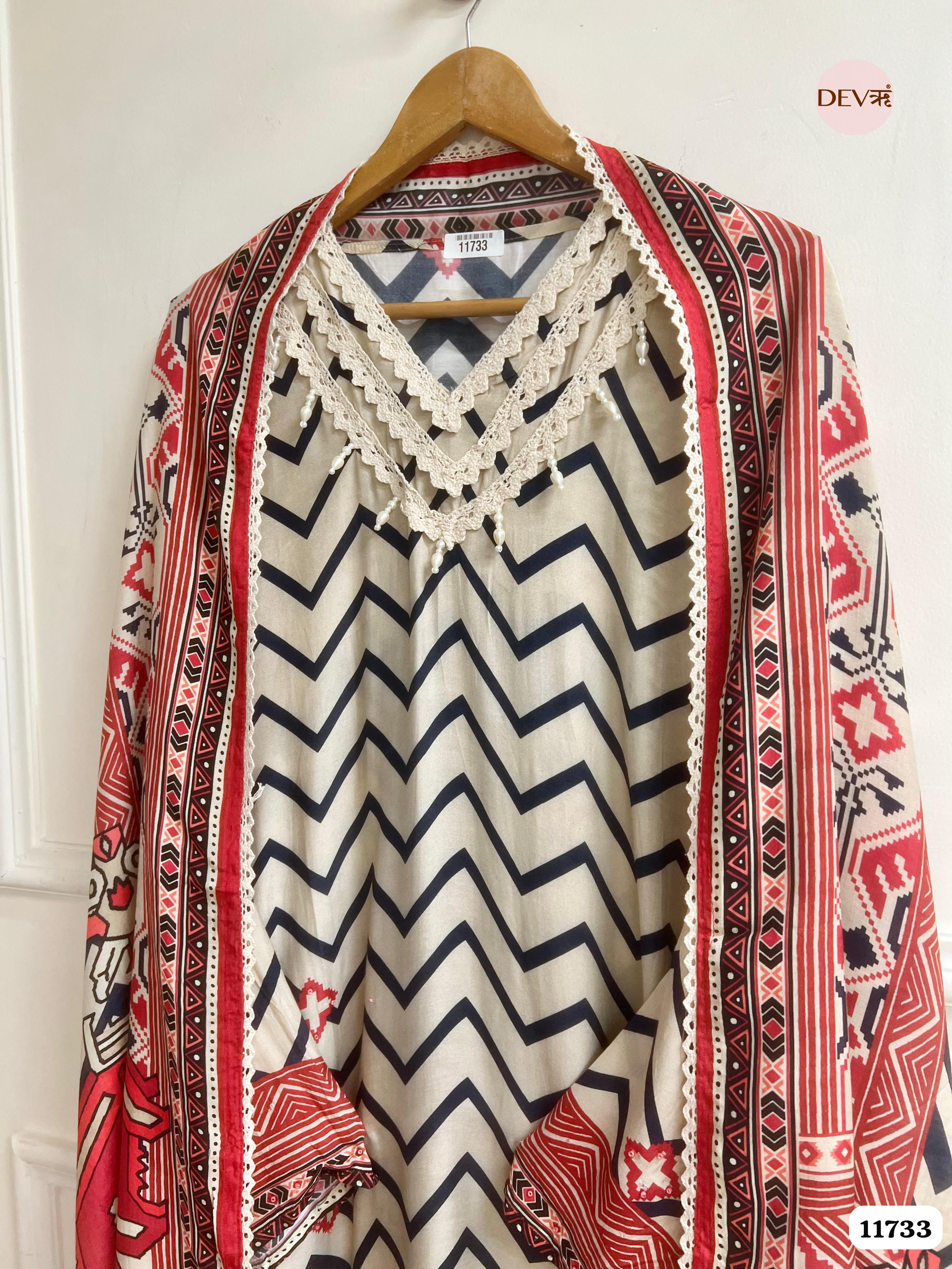 Multi Colour Muslin Semi Stitched Printed With Crocia Laces Work -Set Of 3 {11733}