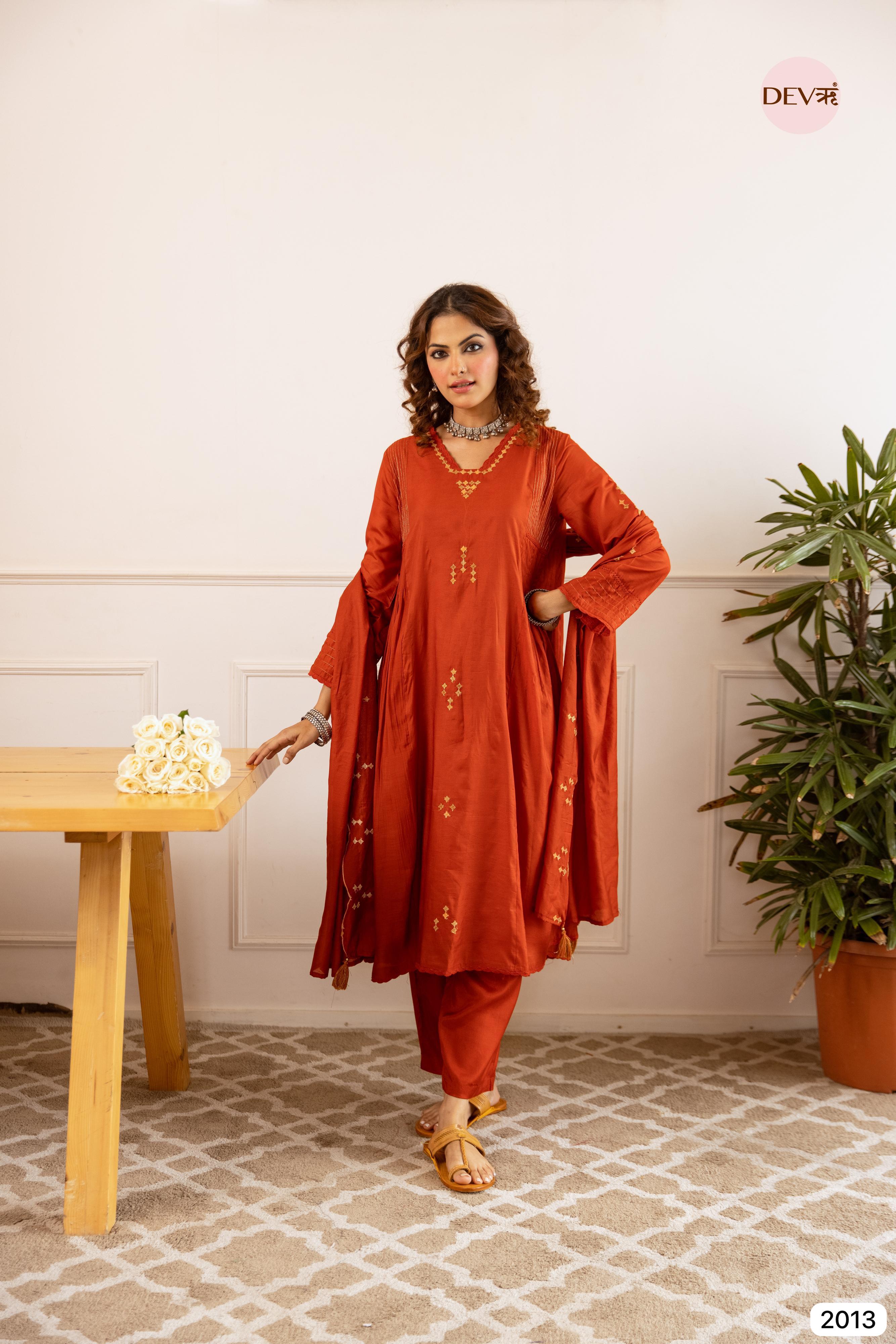 Rust Crafted In Airy Mul Chanderi -Set Of 3 - {2013}