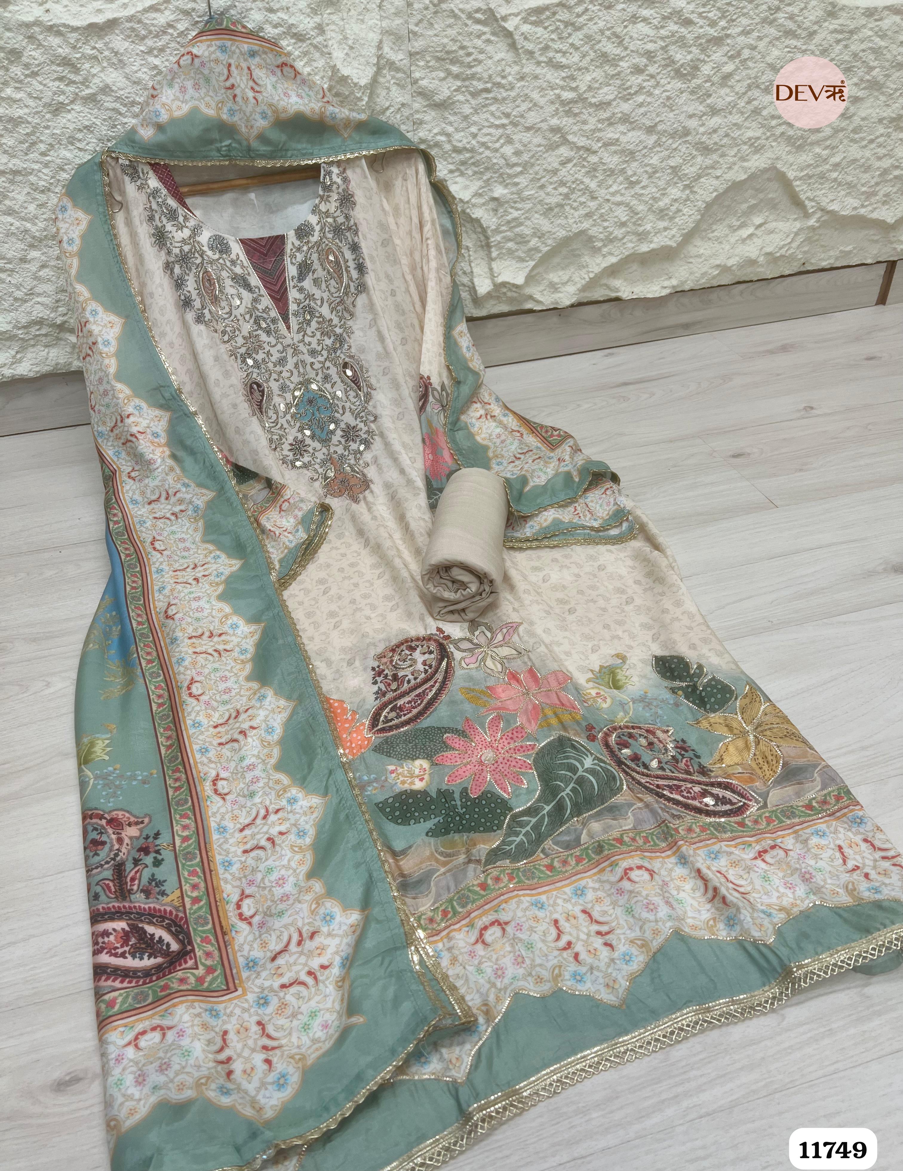 Creamy Muslin Semi Stitched Printed Embroidered -Set Of 3 {11749}