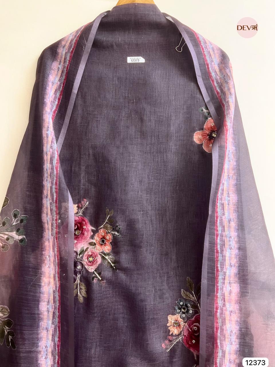 Plum Grey Linen Printed Unstitched 3-Piece Suit (Devri – D.No 12373)