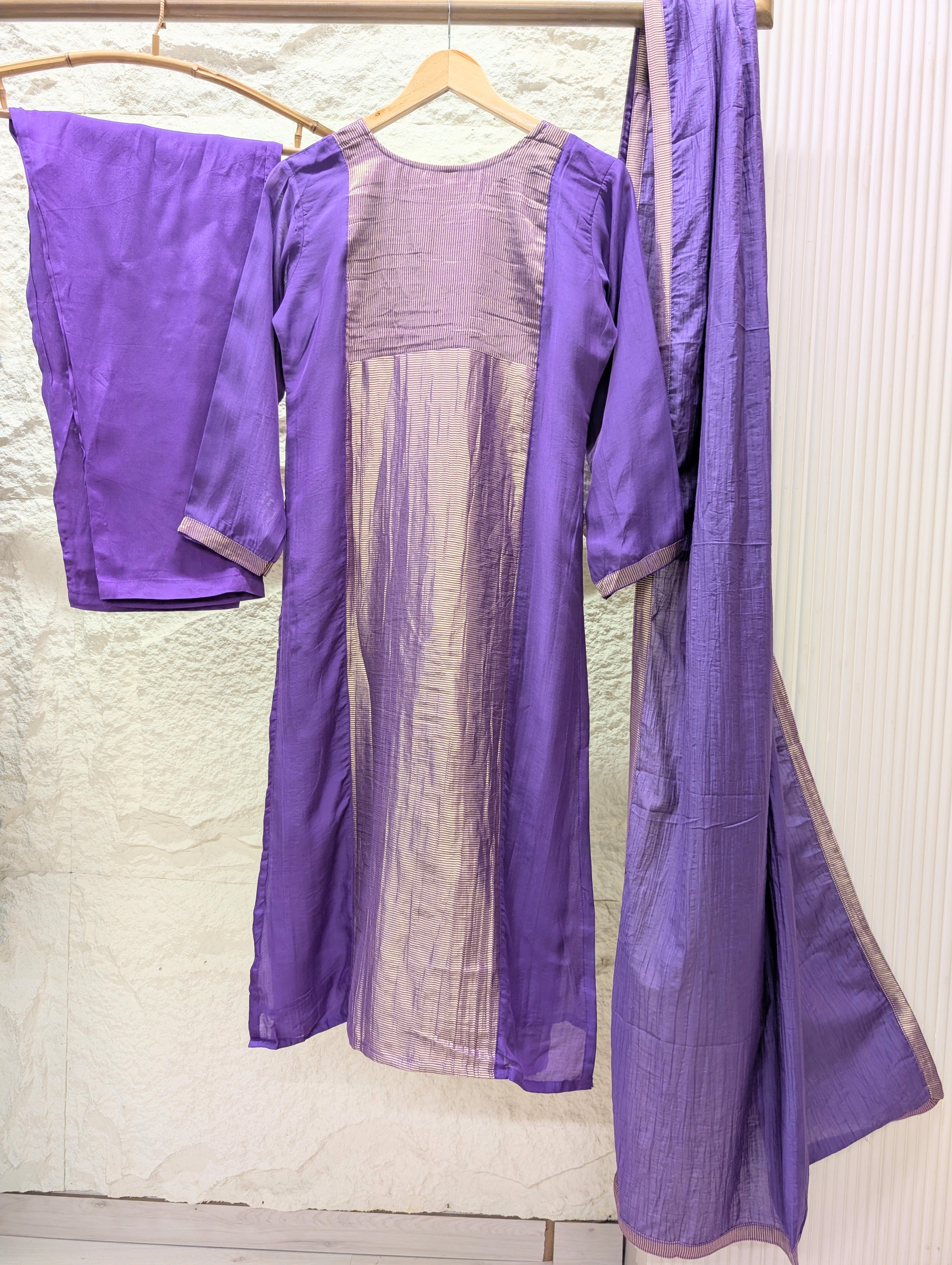 Vasundhara Mul Chanderi Printed Purple 3-Piece Set (Devri – D.No 13466)