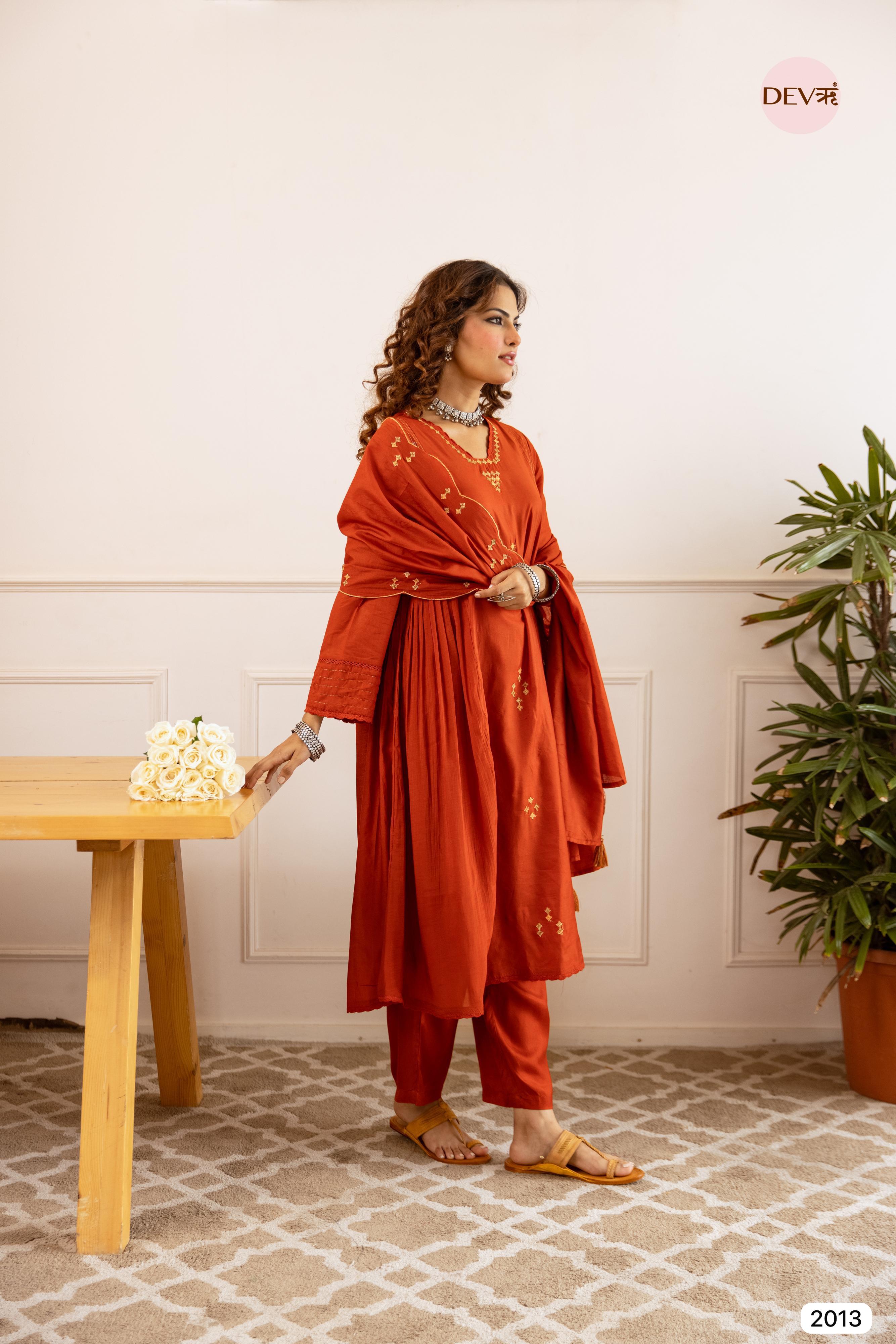 Rust Crafted In Airy Mul Chanderi -Set Of 3 - {2013}