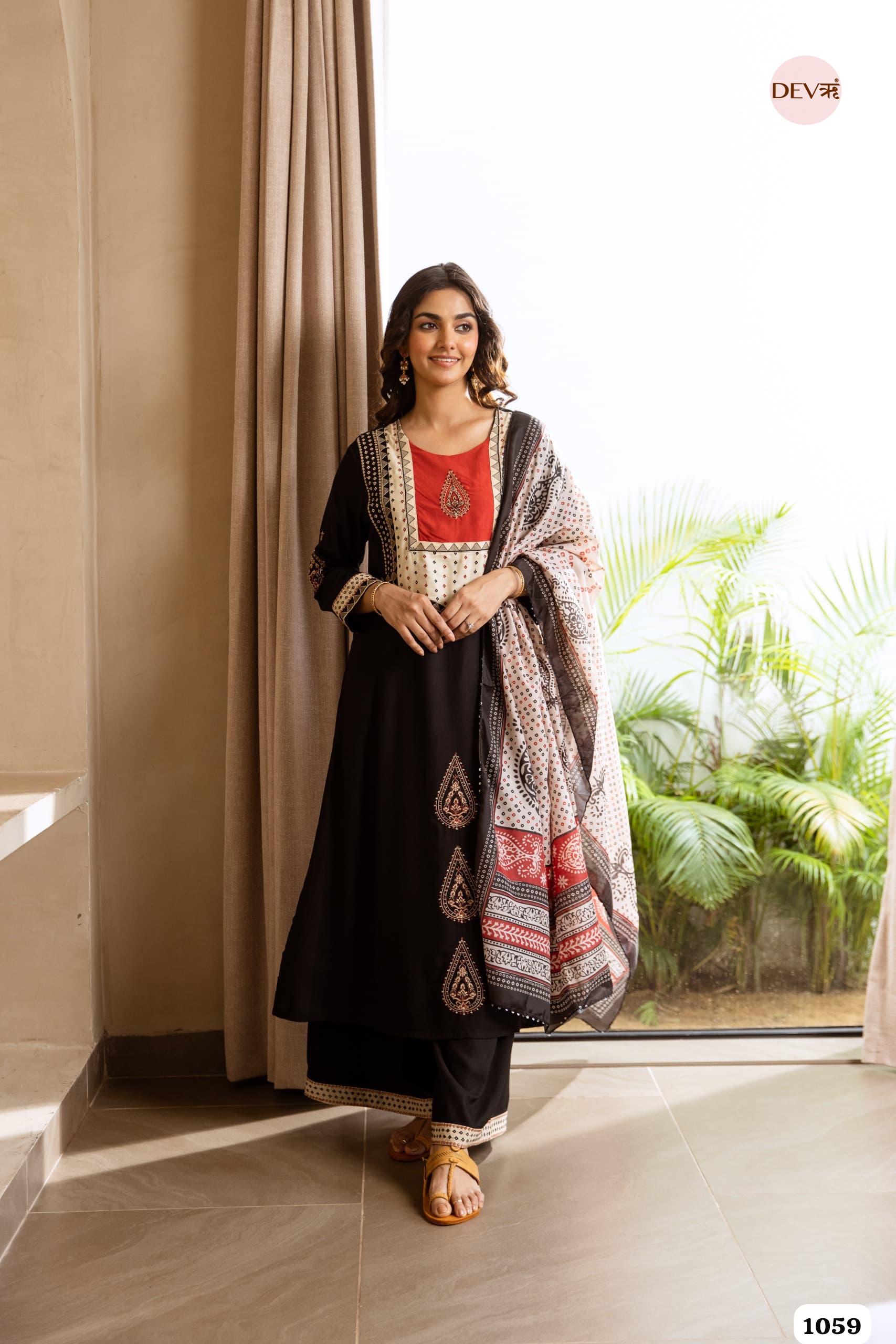 Black Paisley Reyon 3-Piece Set {1059}