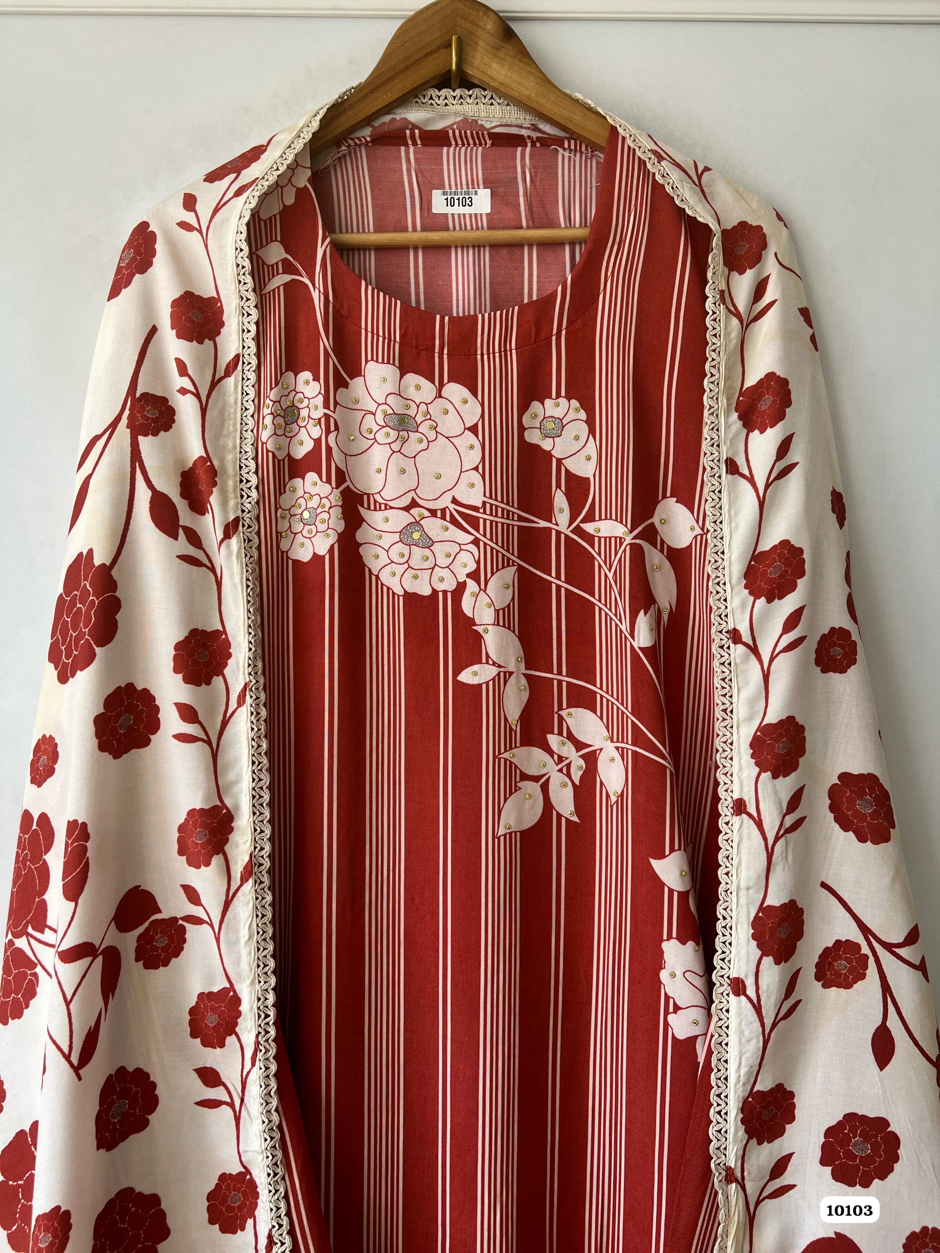 Maroon Pure Muslin Semi Stitched-Set Of 3 - {10103}