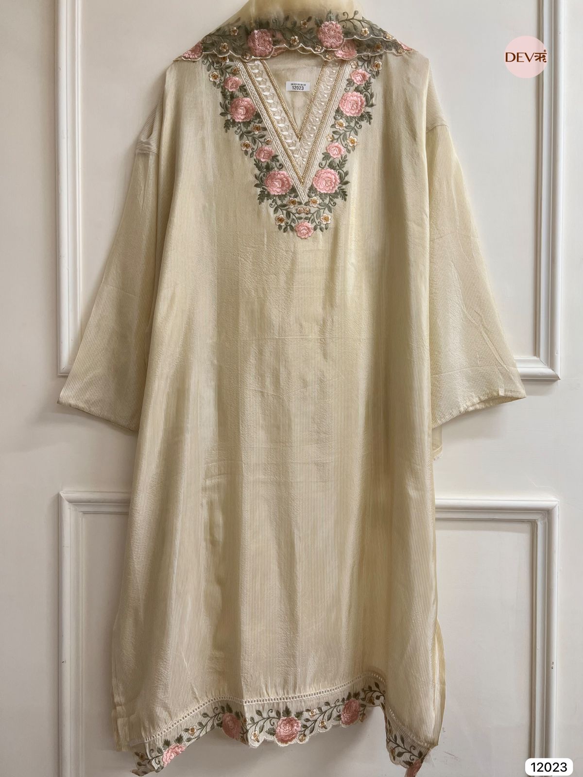Off White Tissue Shimmer Silk Semi Stitched Embroidered -Set Of 3 - {12023}