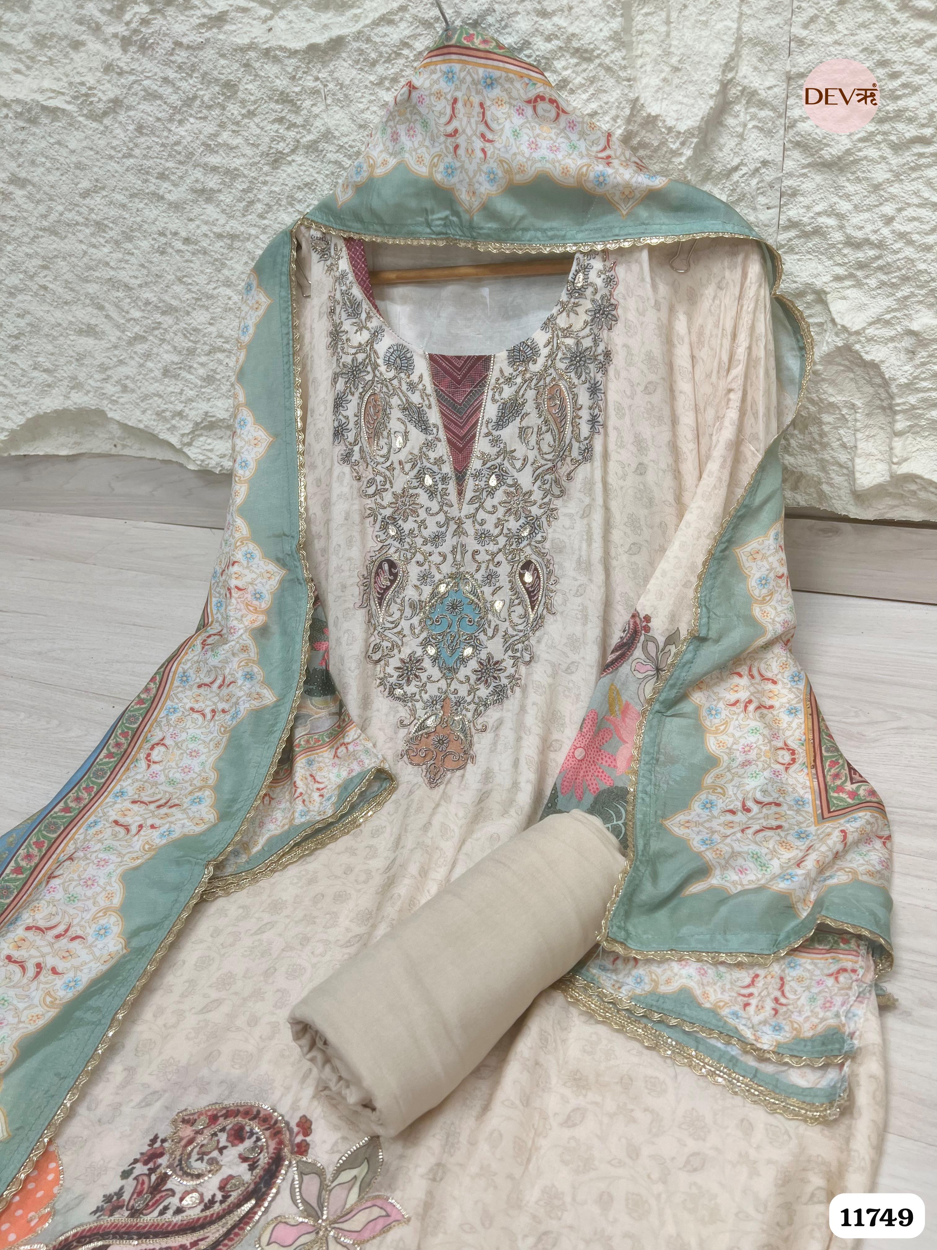 Creamy Muslin Semi Stitched Printed Embroidered -Set Of 3 {11749}