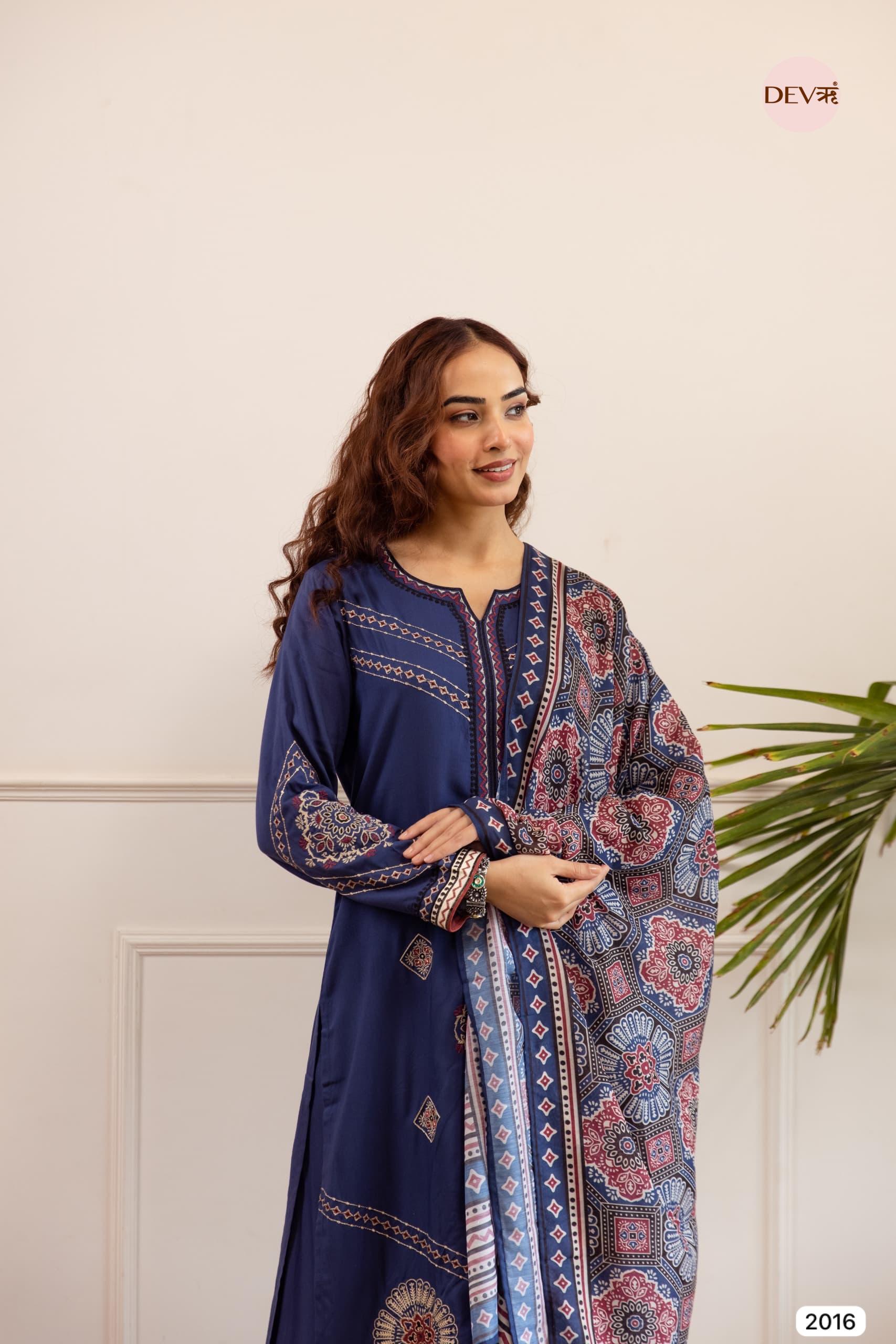 Blue Navy Ornate Reyon 3-Piece Set - {2016/L}