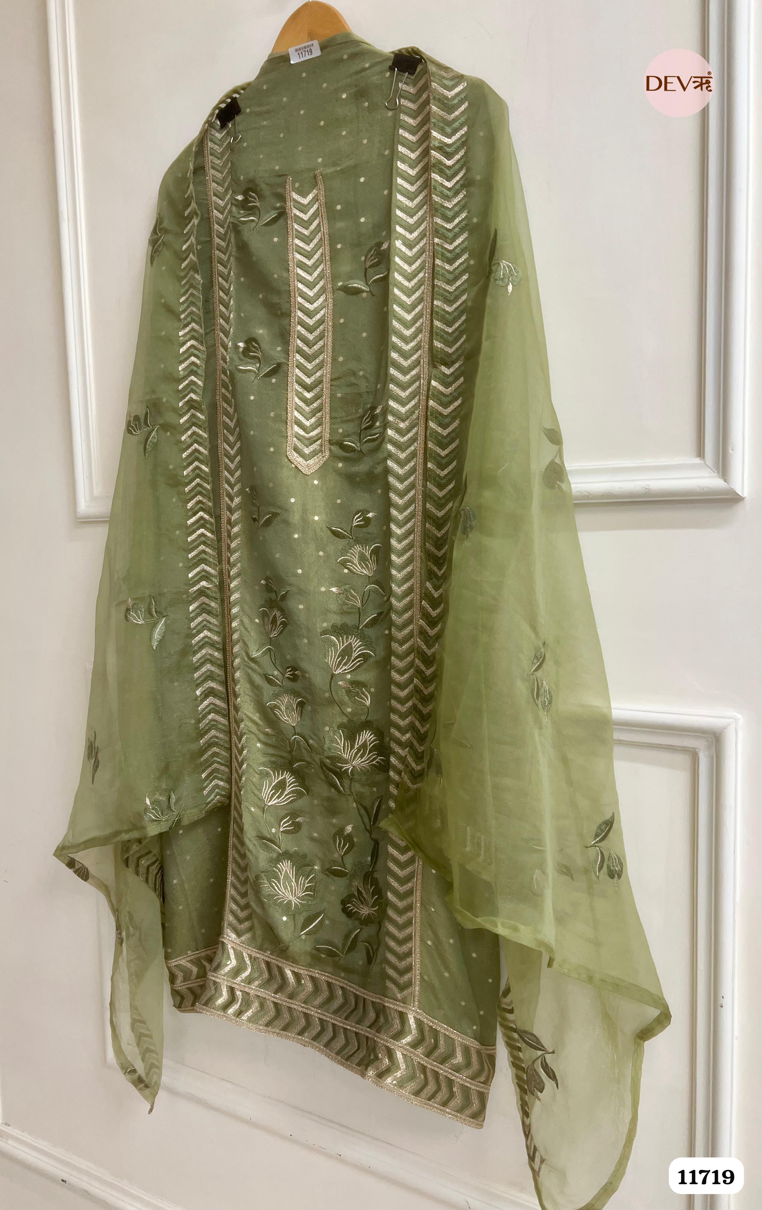 Green Tissue Shimmer Unstitched Embroidered -Set Of 3 {11719}