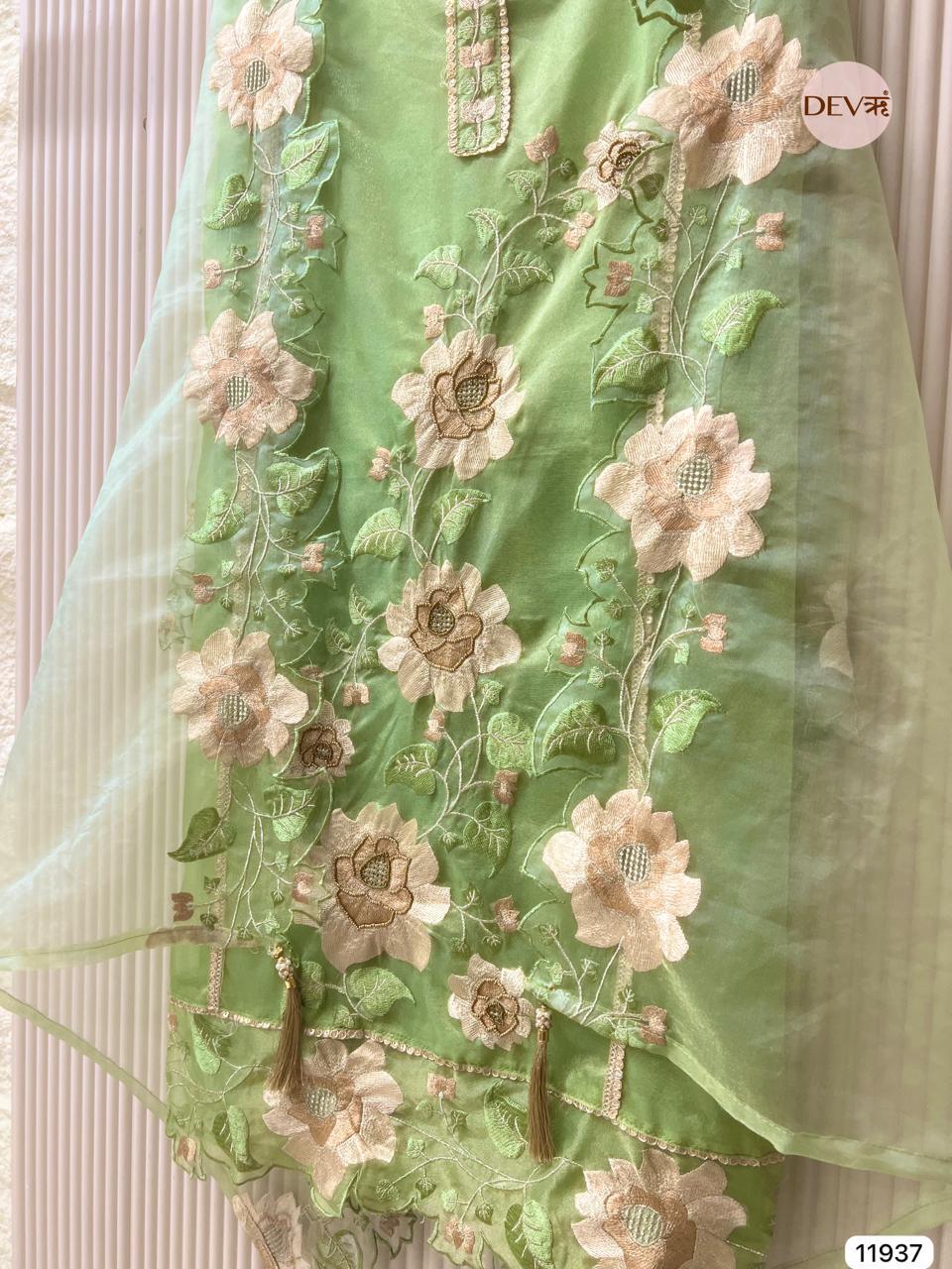 Green Tissue Shimmer Embroidered Unstitched 3-Piece Suit (Devri – D.No 11937)