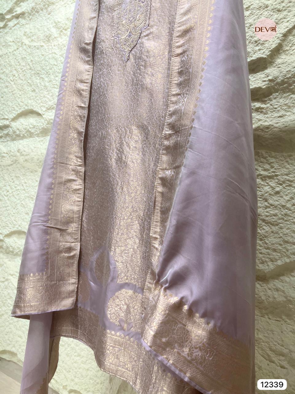 Lavender Mauve Pure Banarasi Silk Embroidered Unstitched 3-Piece Suit (Devri – D.No 12339)