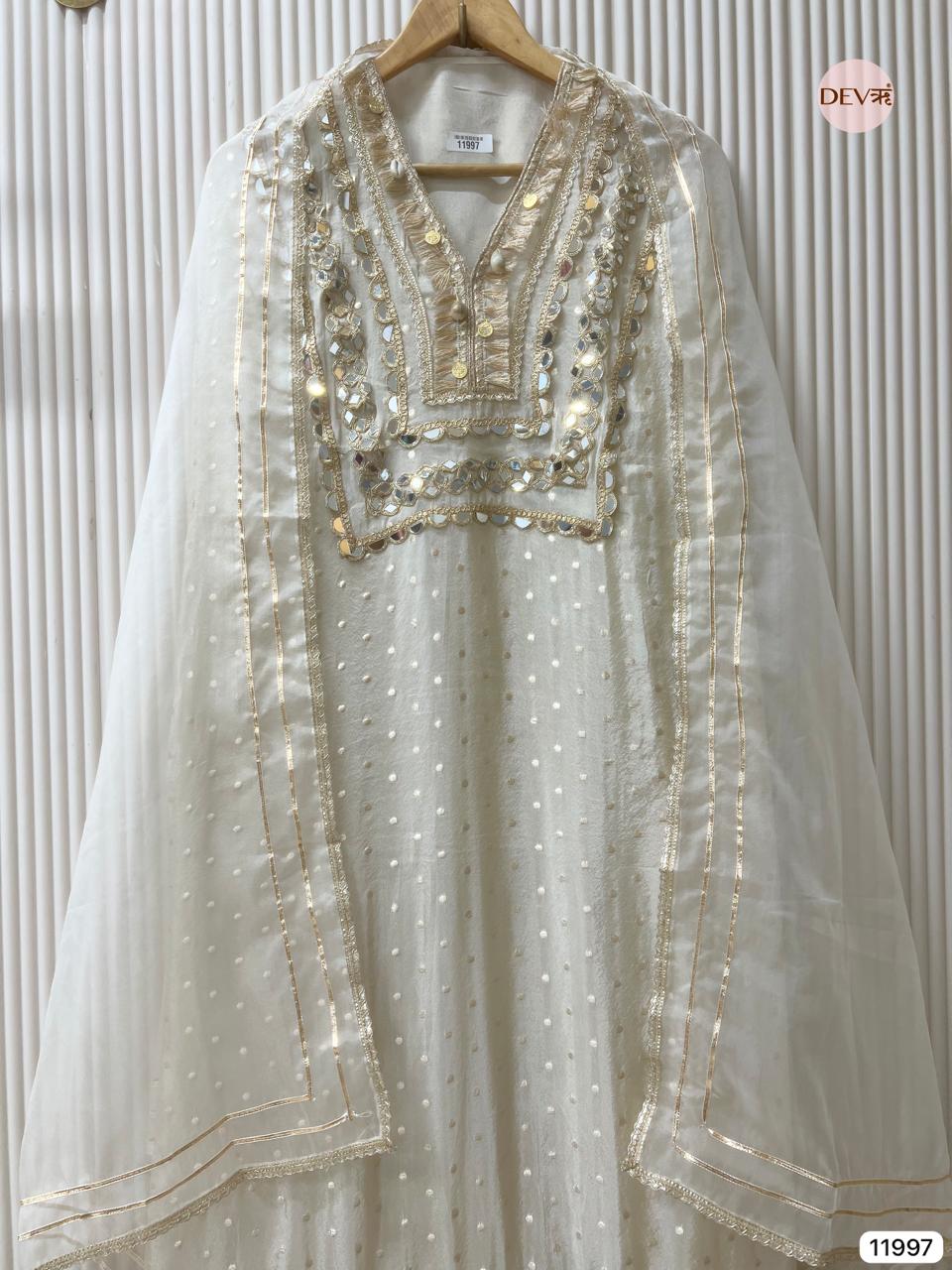 Cream Colour Tissue Shimmer Silk Hand Embroidered -Set Of 3 - {11997}
