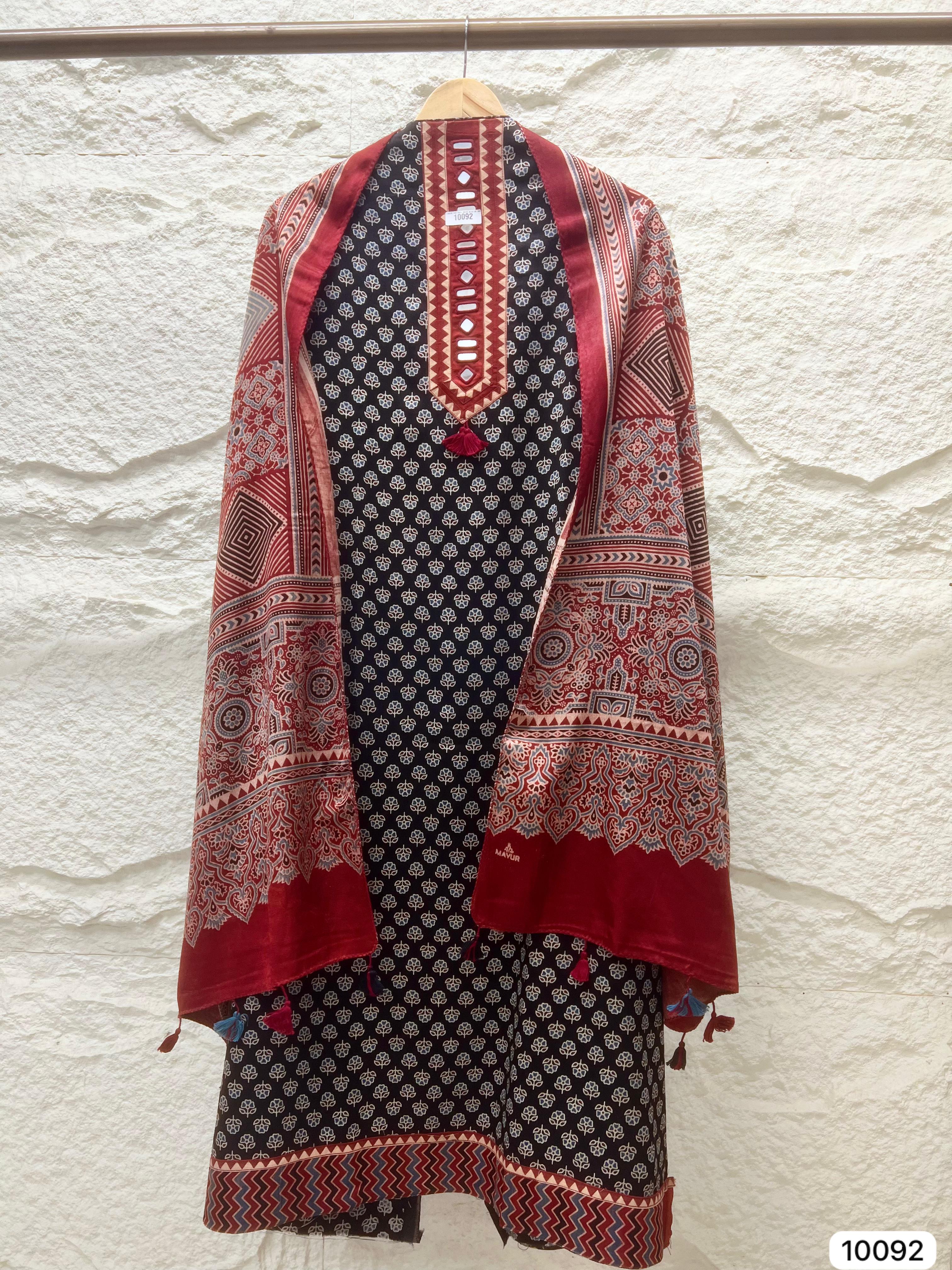 Amara Cotton Floral Printed Black &amp; Crimson 3-Piece Set (Devri – D.No 10092)