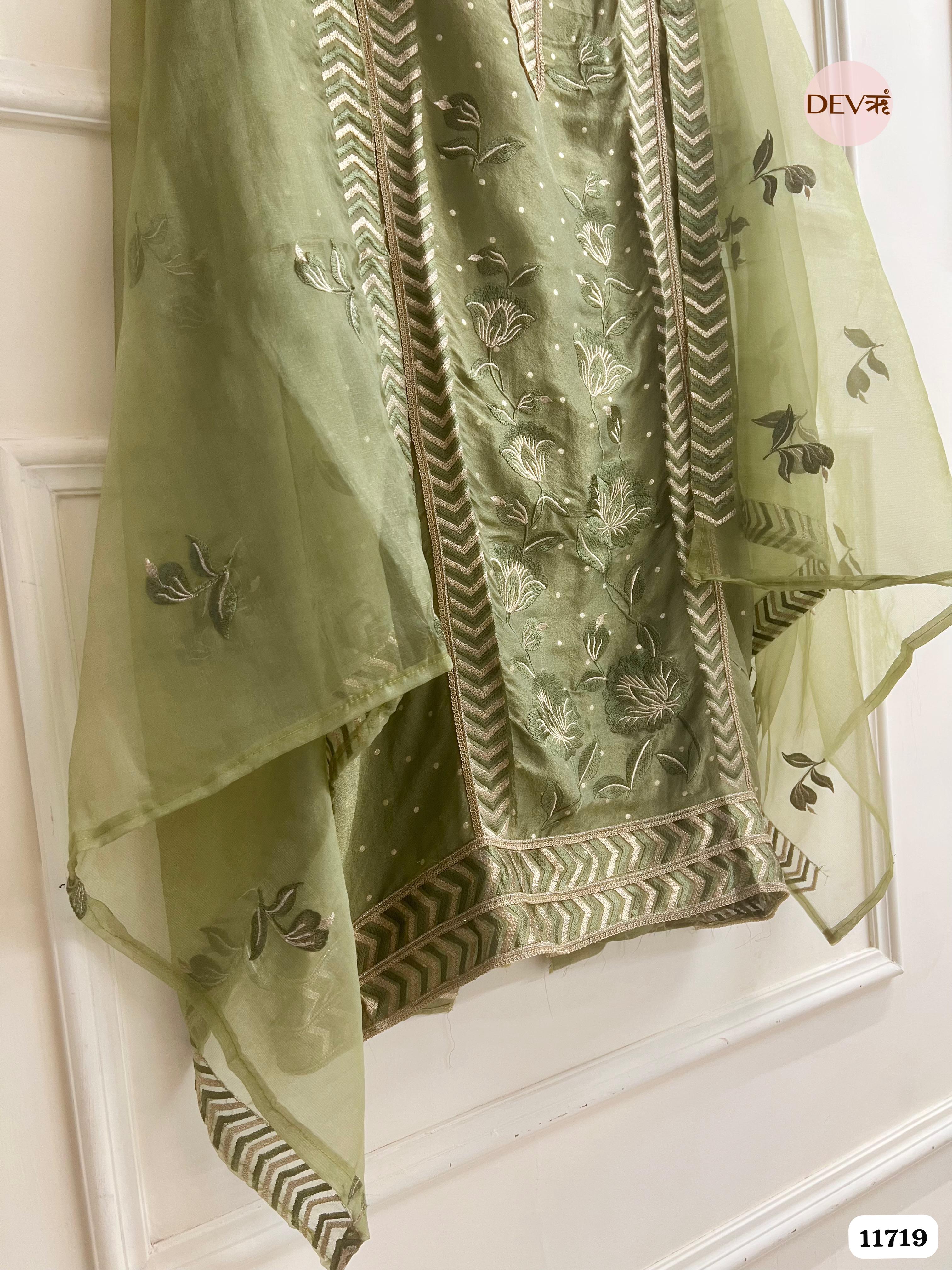 Green Tissue Shimmer Unstitched Embroidered -Set Of 3 {11719}