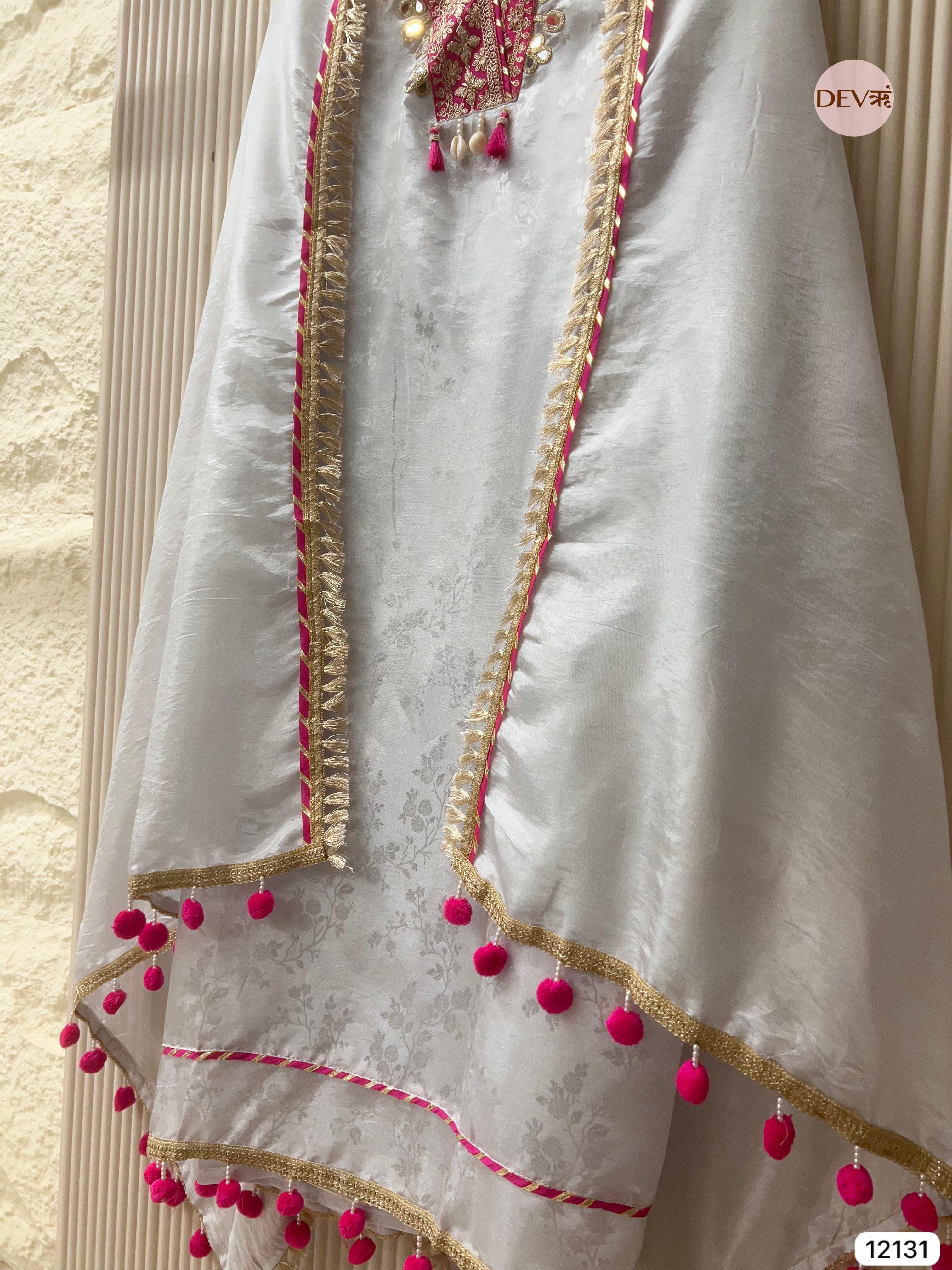 Silver off White Silk Unstitched - Set Of 3 - {12131}