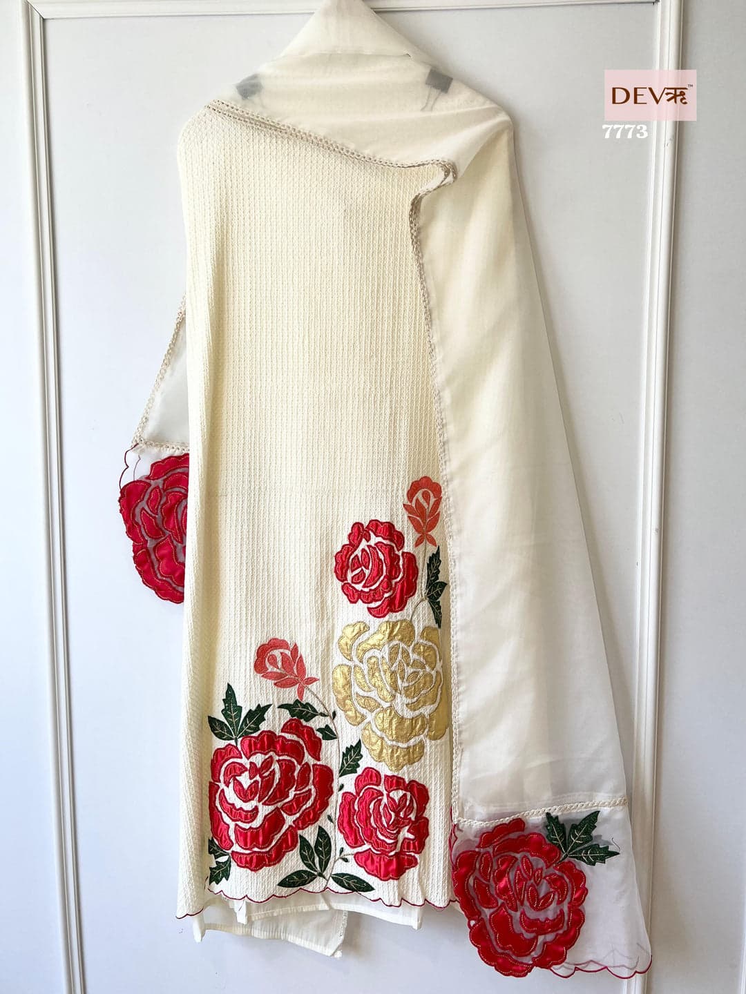 White Roman Silk Unstitched -Set Of 3 - {7773}