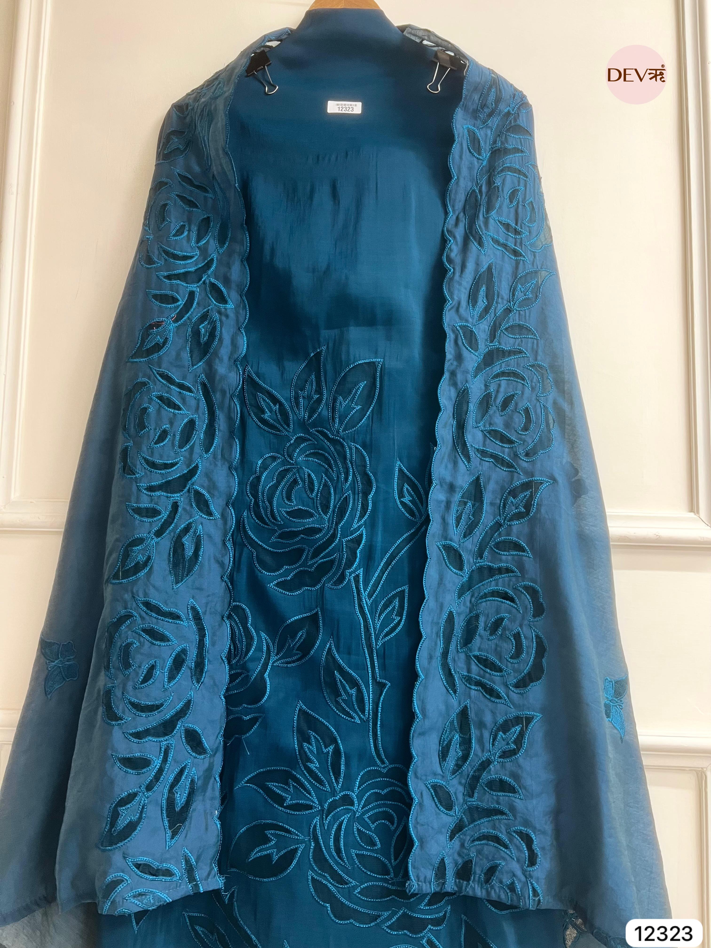 Teal Mul Chanderi Embroidered Unstitched 3-Piece Suit (Devri – D.No 12323)