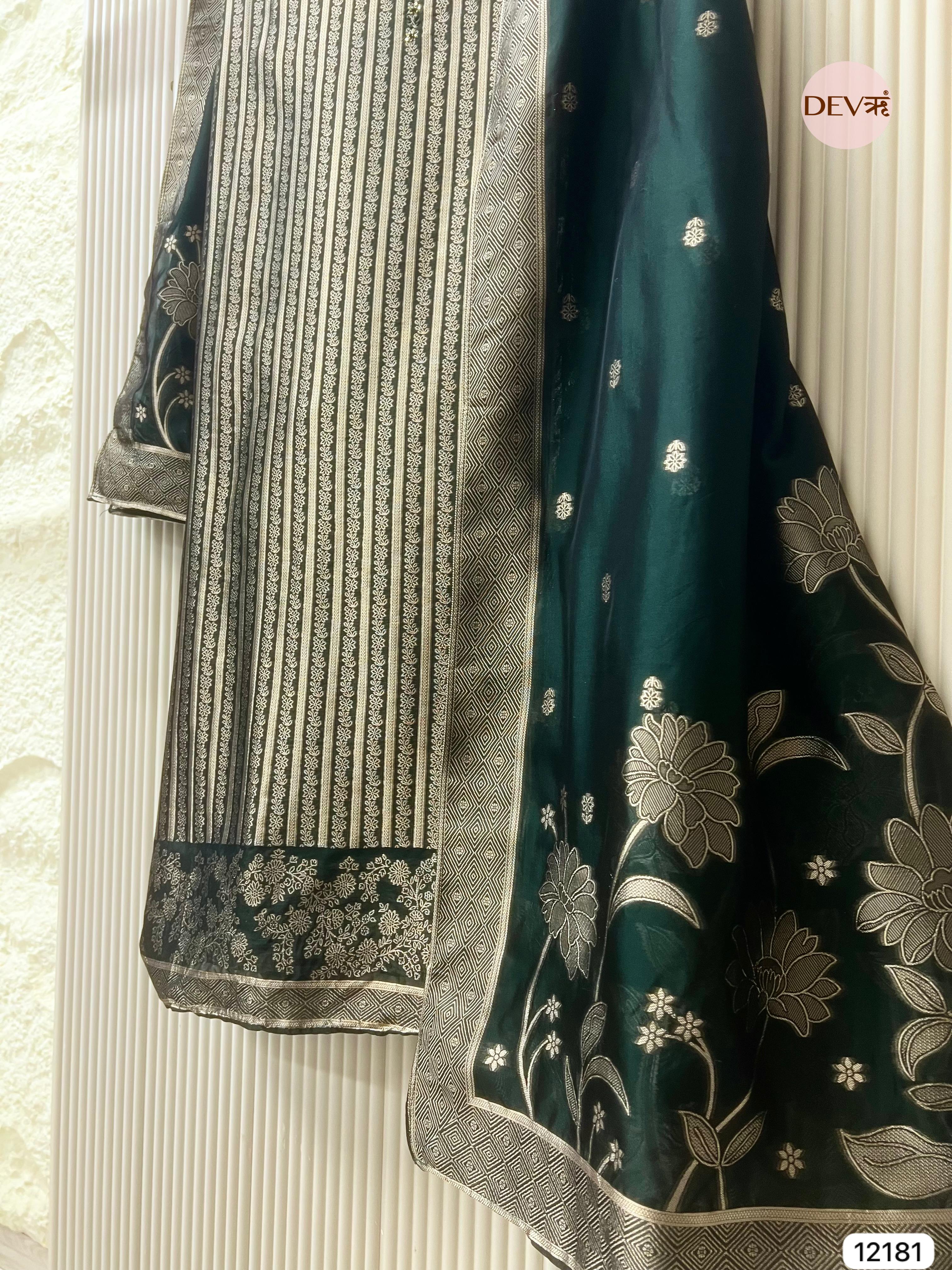 Green Pure Banarasi Silk Unstitched Hand Embroidered-Set of - {12181}