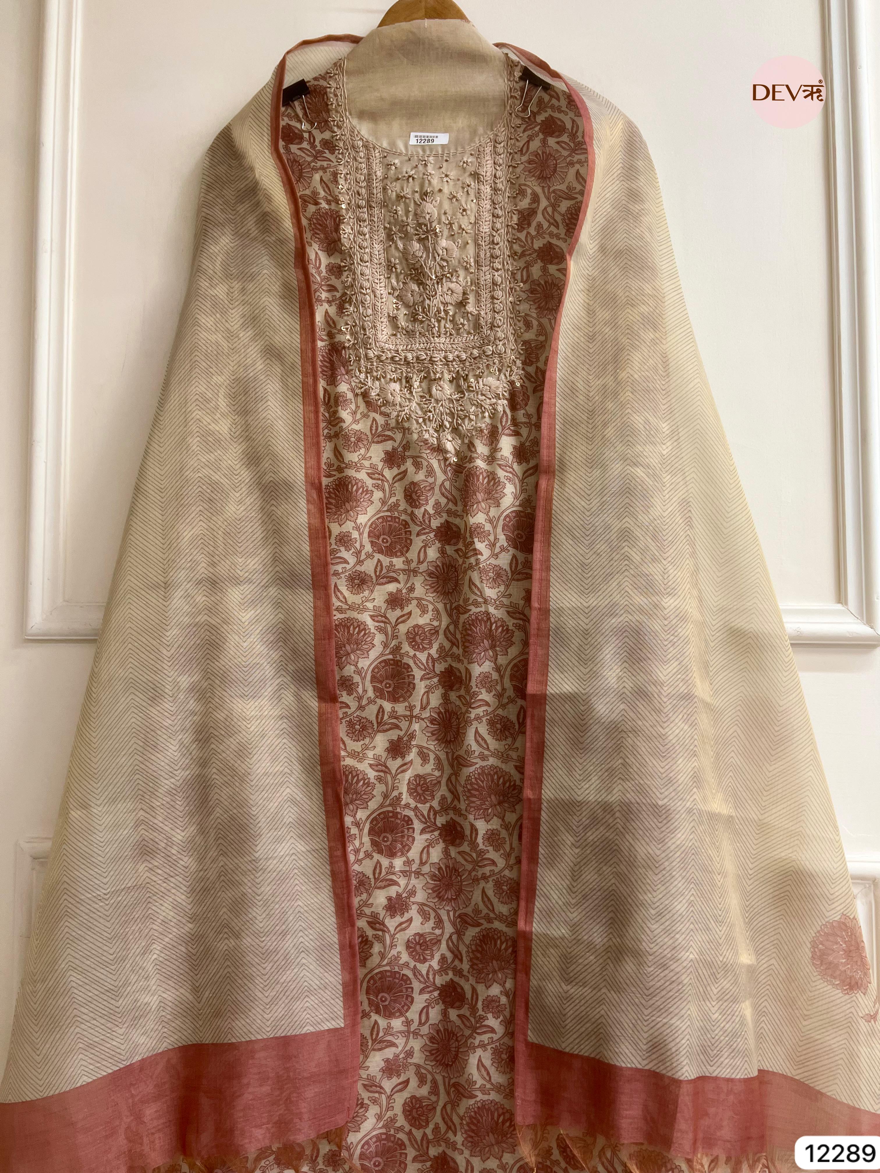 Ivory Rose Tissue Silk Embroidered Unstitched 3-Piece Suit (Devri – D.No 12289)