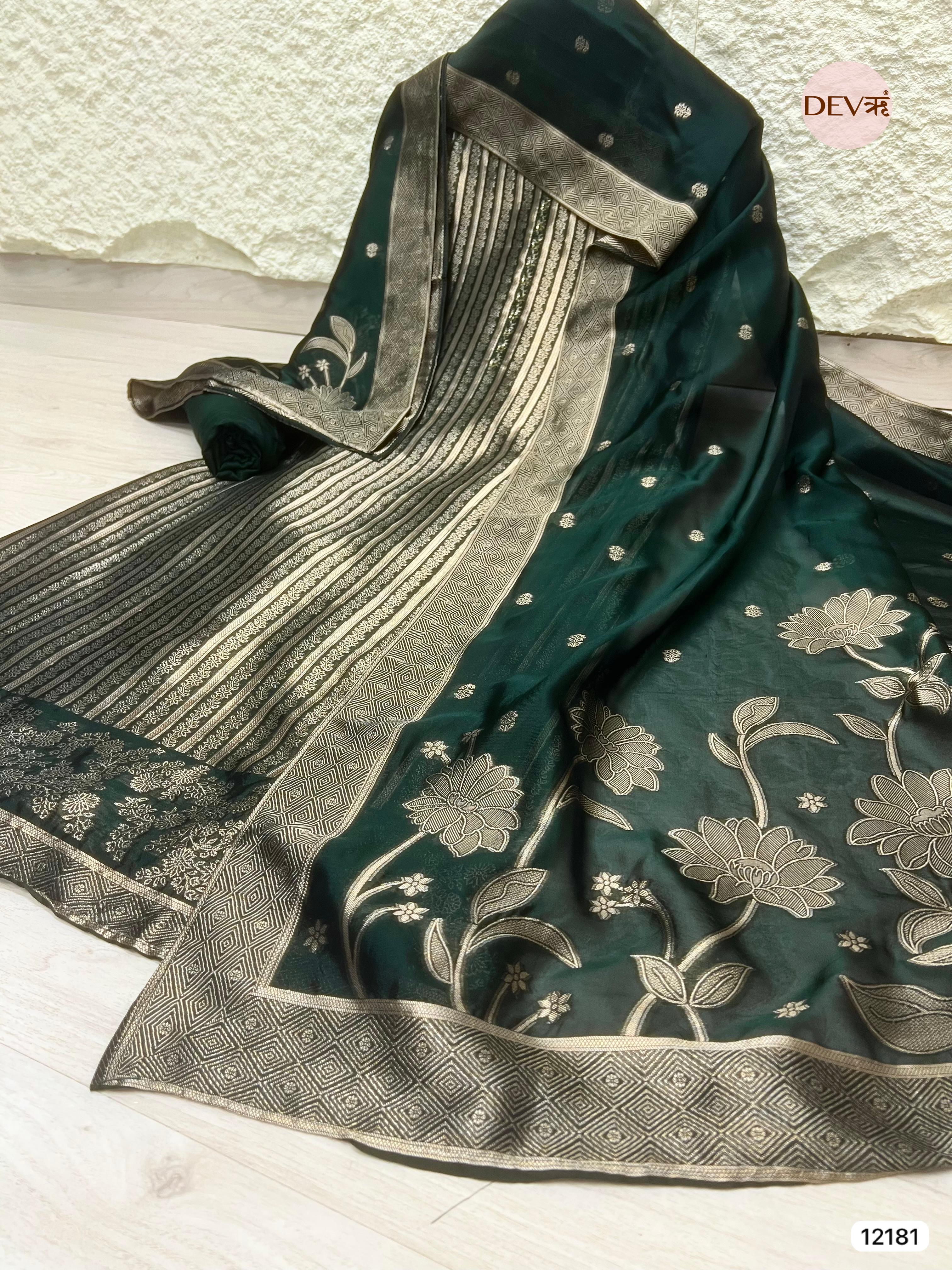 Green Pure Banarasi Silk Unstitched Hand Embroidered-Set of - {12181}