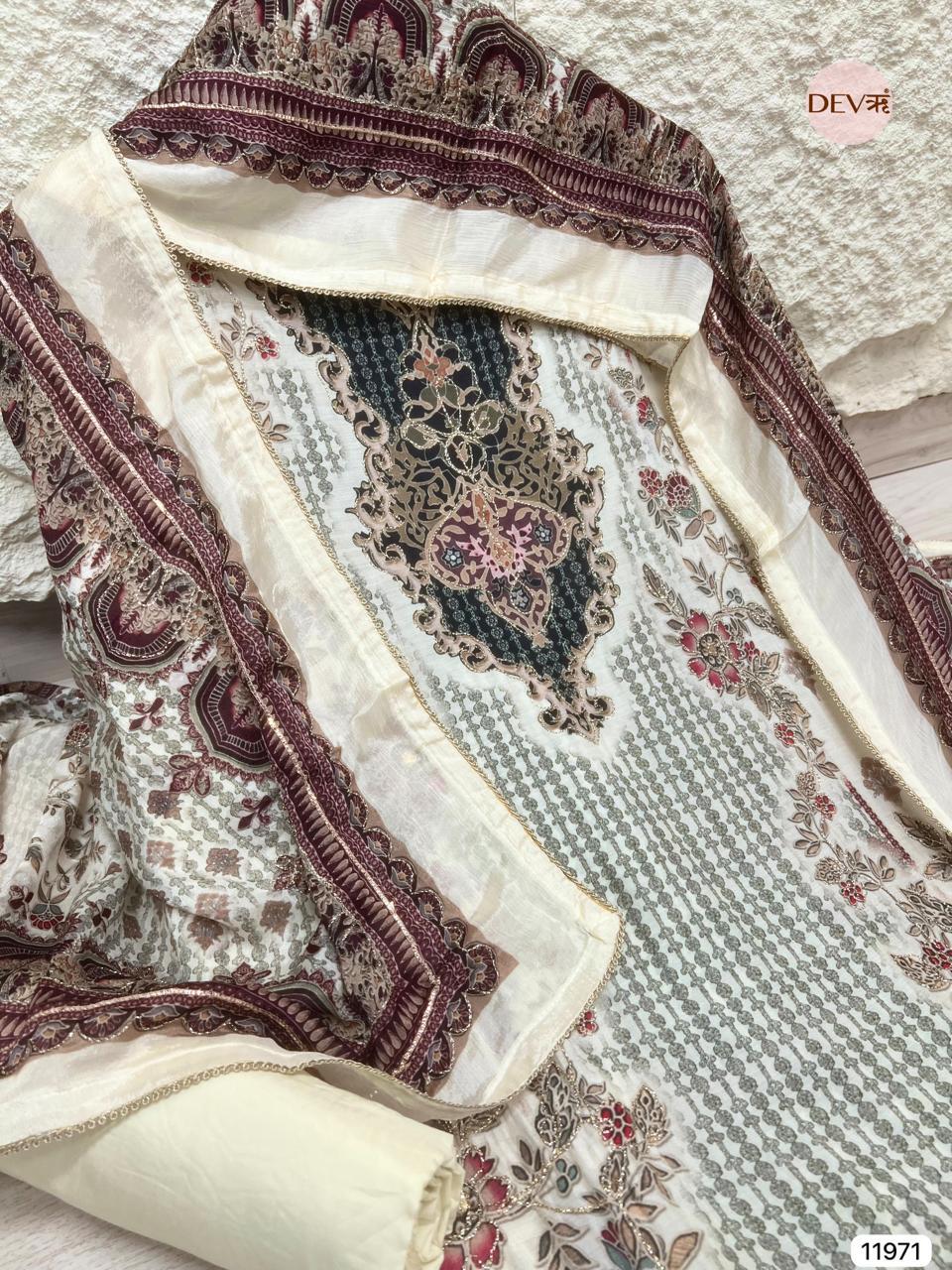 Ivory Muslin Printed Unstitched 3-Piece Suit (Devri – D.No 11971)