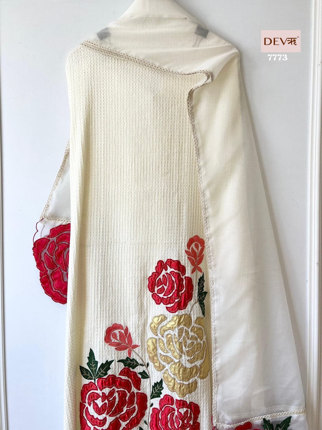 White Roman Silk Unstitched -Set Of 3 - {7773}